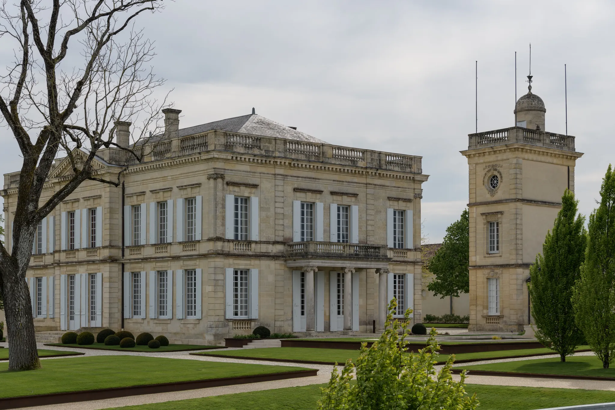 Photo showing: Château Gruaud Larose, Saint Julien, France