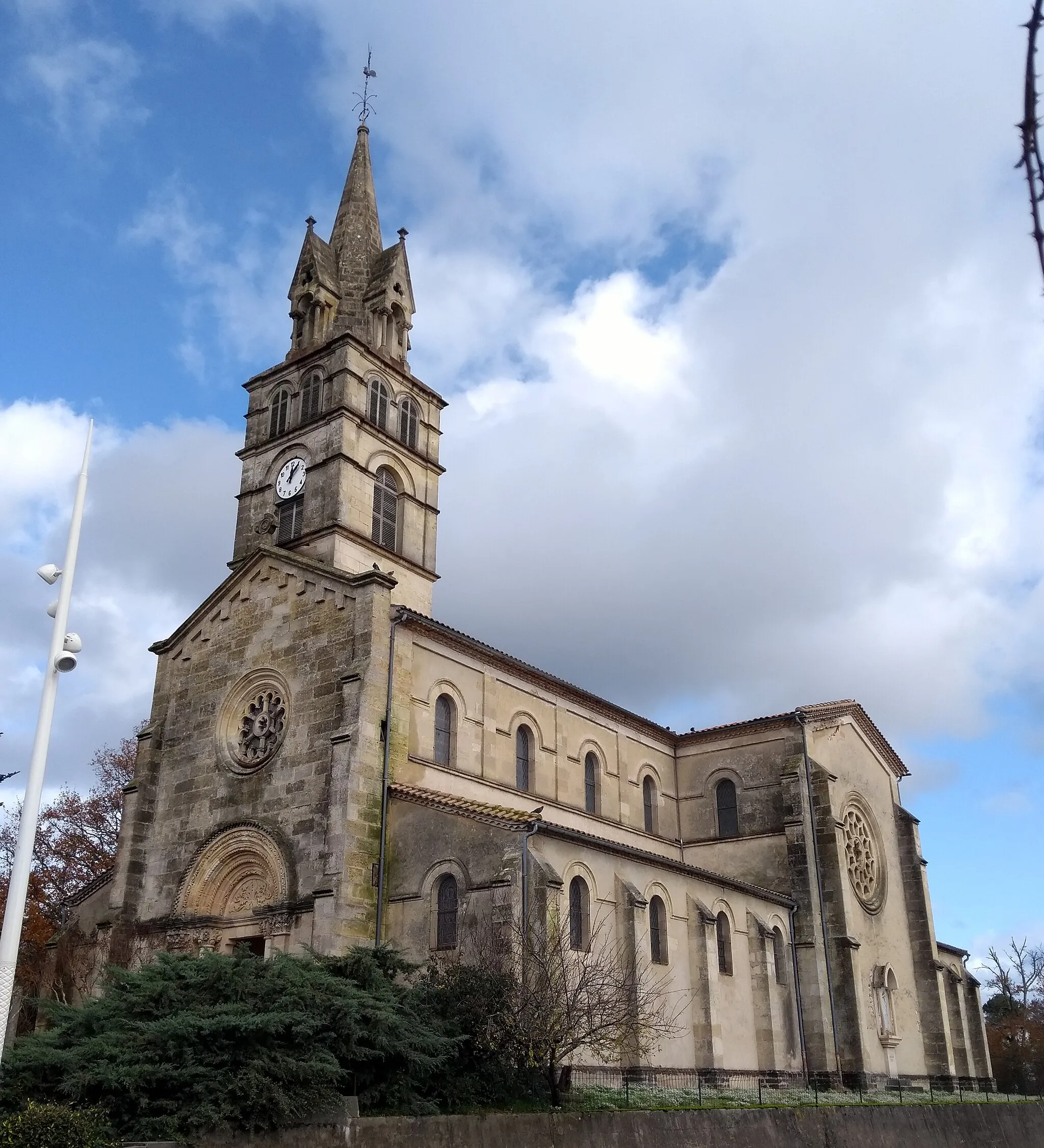 Photo showing: Église Saint-Sauveur de Sanguinet