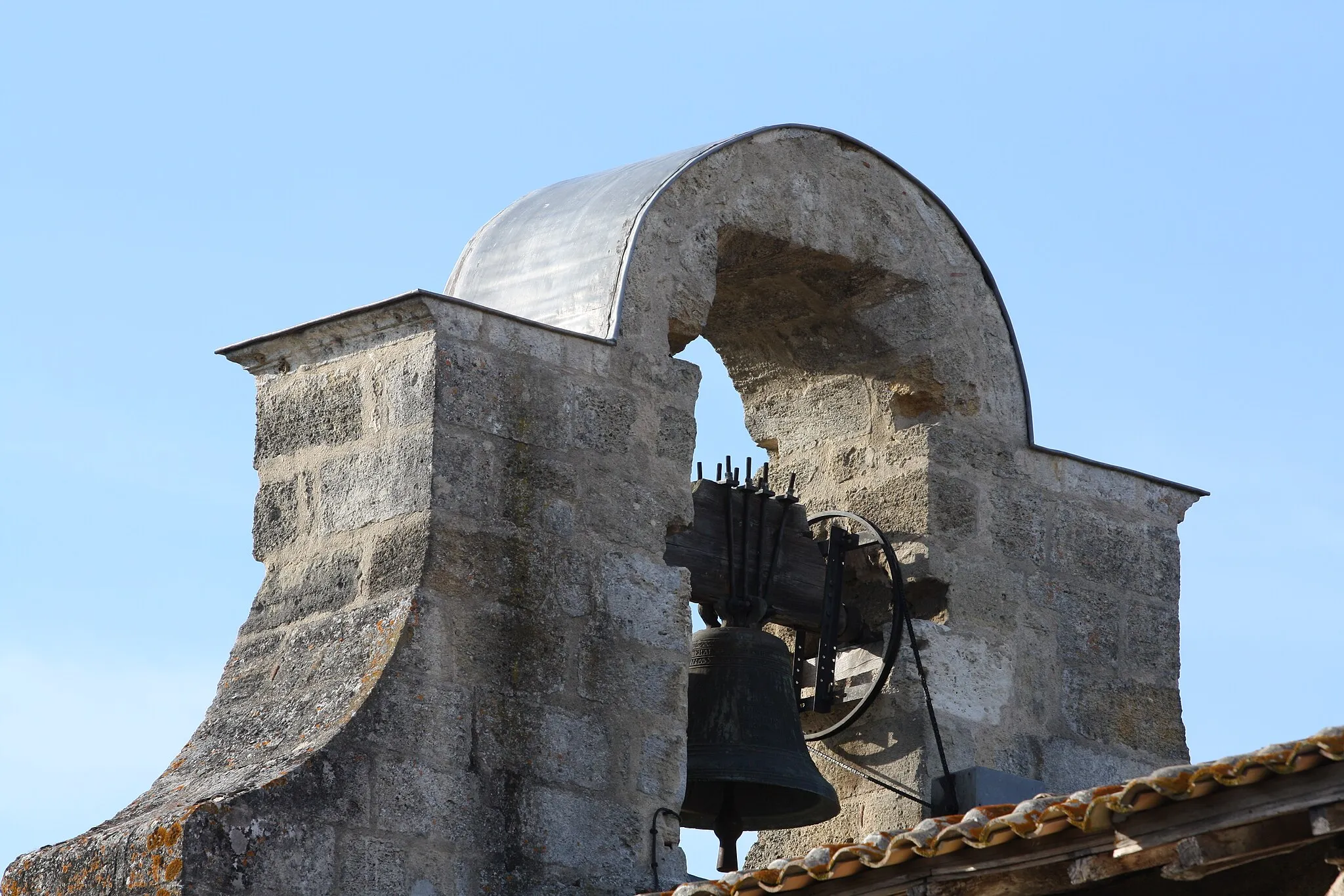 Photo showing: This building is indexed in the base Mérimée, a database of architectural heritage maintained by the French Ministry of Culture, under the reference PA00082782 .