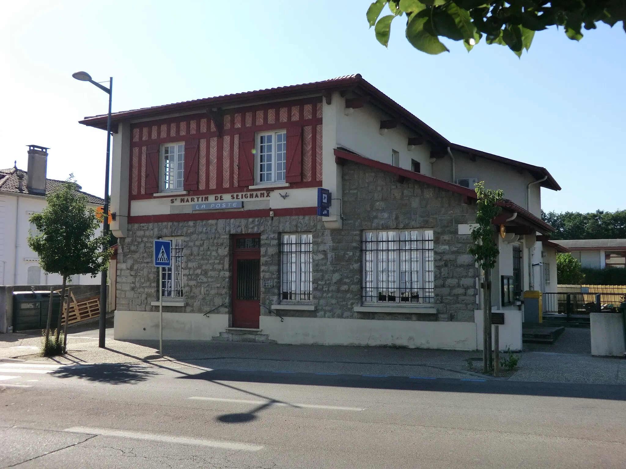 Photo showing: Bureau des postes de Saint-Martin-de-Seignanx.
