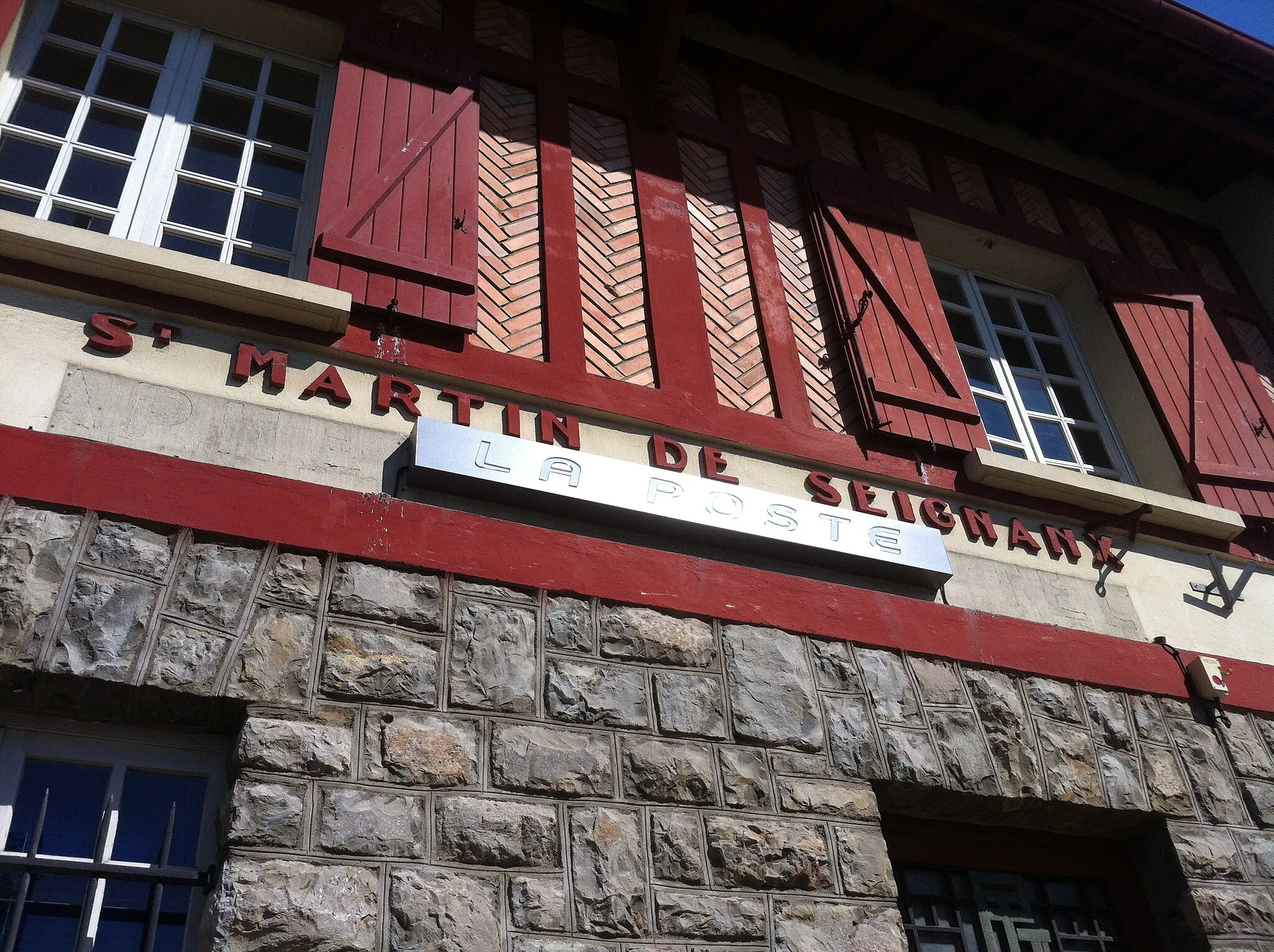 Photo showing: Post office of Saint-Martin-de-Seignanx.