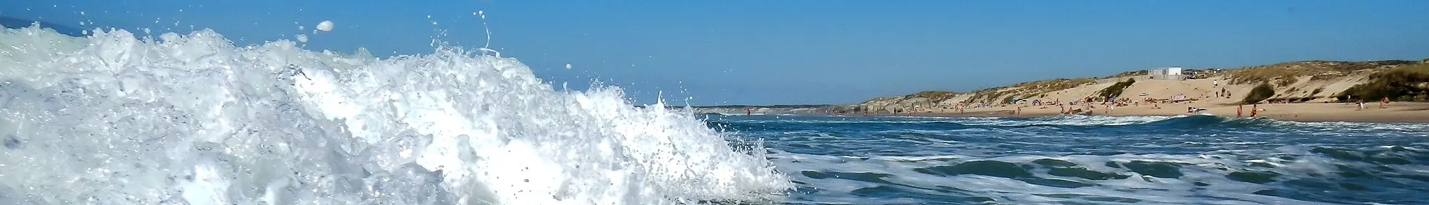 Photo showing: Atlantic Beach in France Naturist village Euronat.