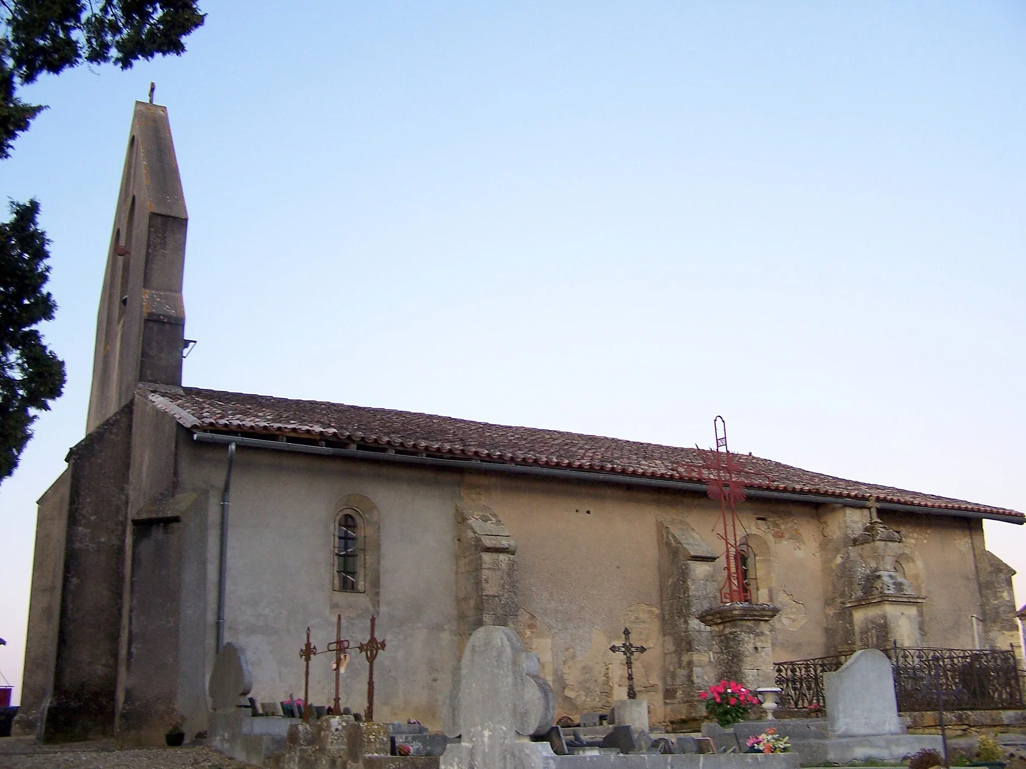 Photo showing: Church of Saint-Michel-de-Lapujade (Gironde, France)