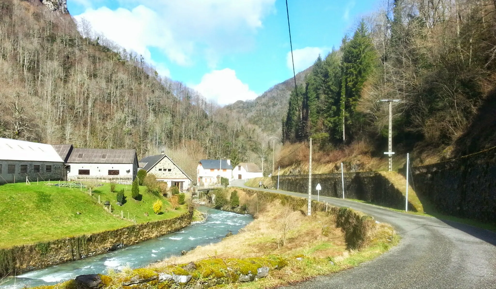 Photo showing: Vallée de l'Ouzoum, à La Herrère