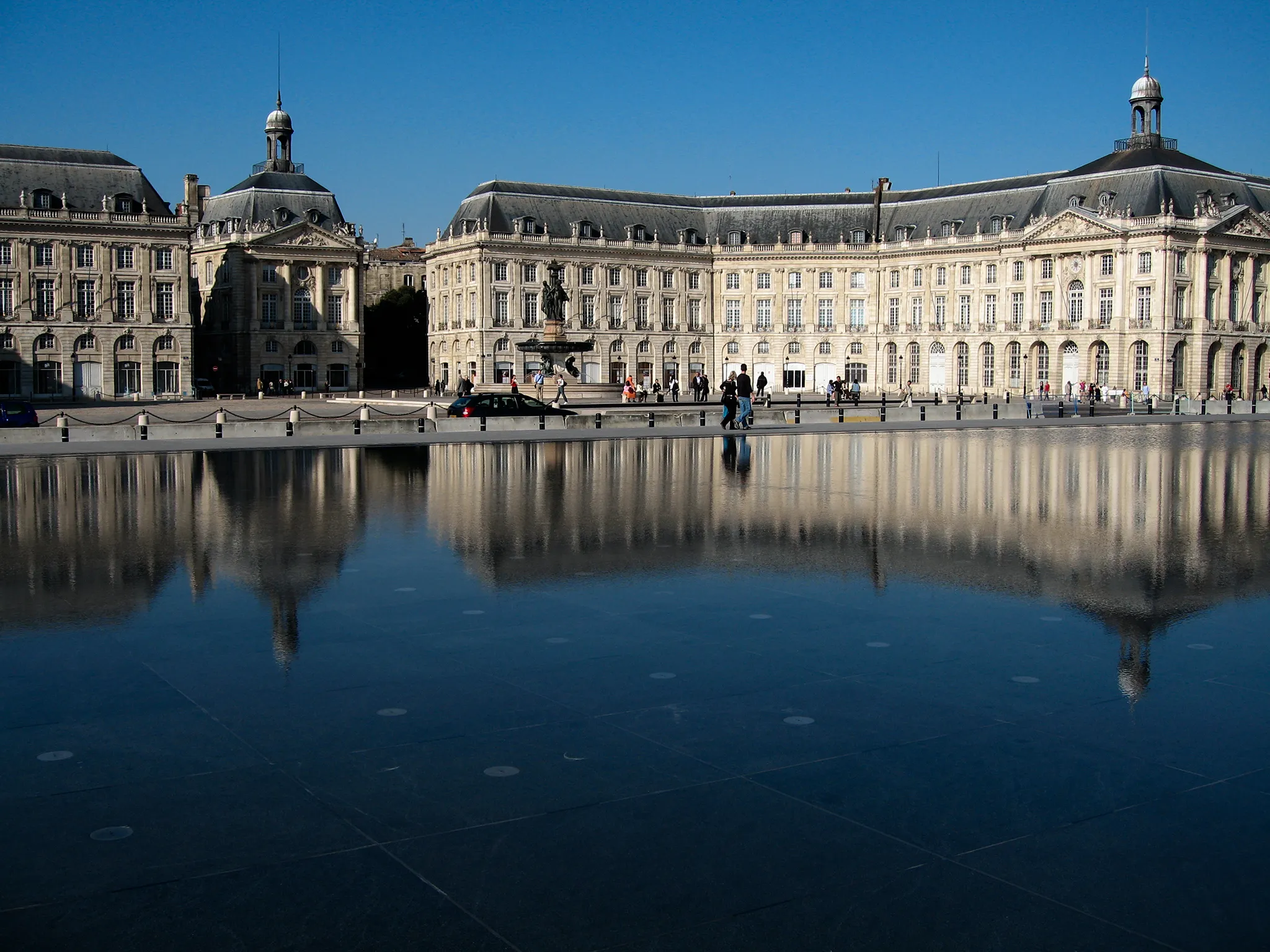 Photo showing: Miroir d'eau et place de la Bourse, Bordeaux, France