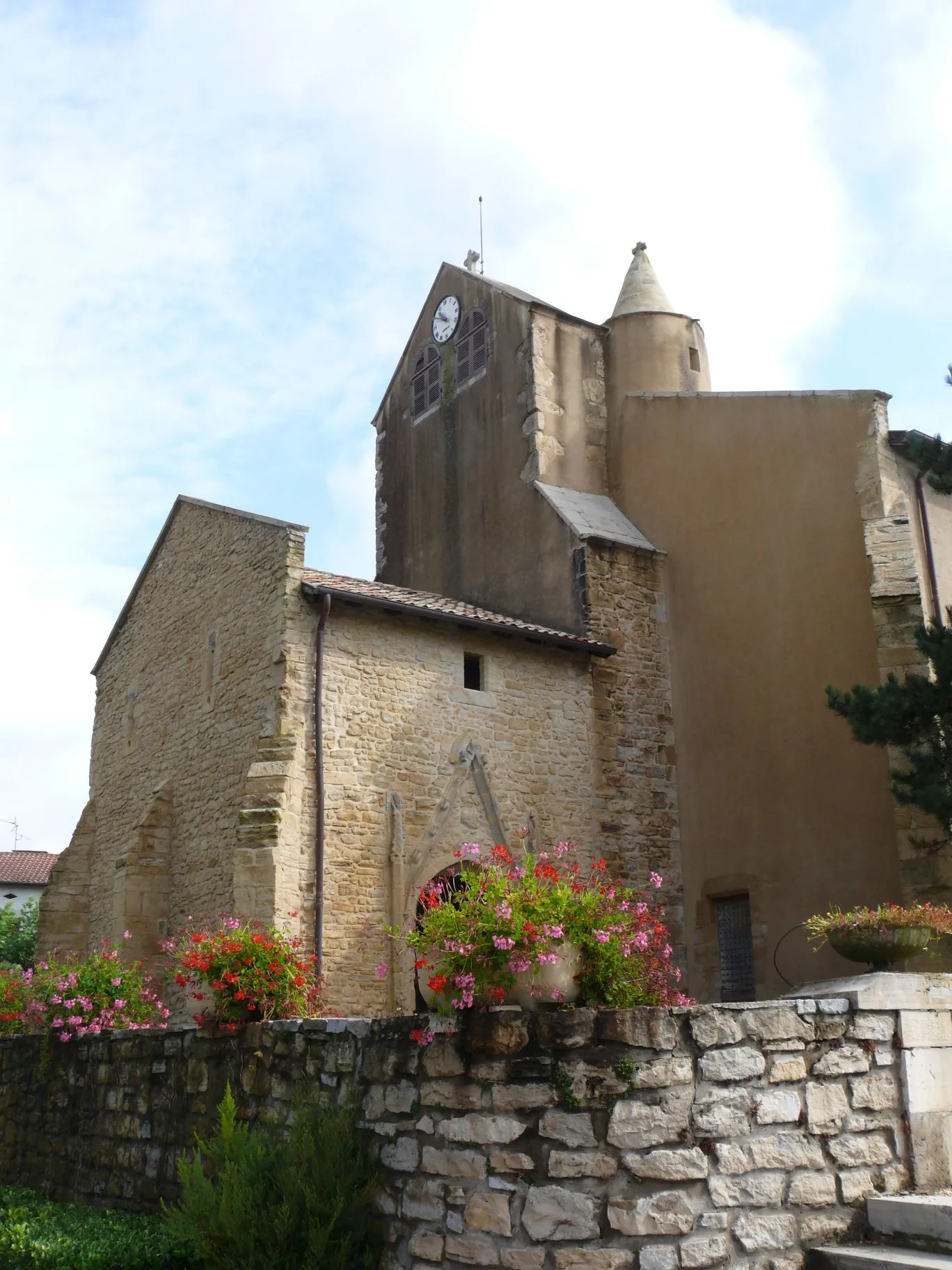 Photo showing: Our Lady's church in Sainte-Marie-de-Gosse (Landes, France)