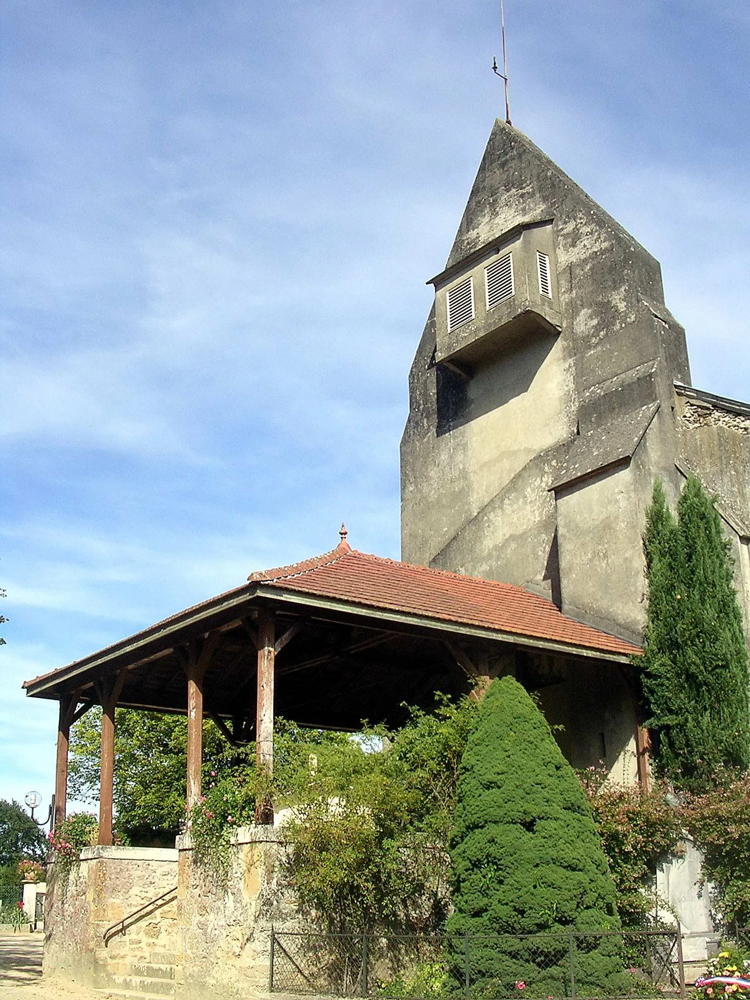 Photo showing: Église Saint-Blaise d'Ousse, à Ousse-Suzan, dans le département français des Landes