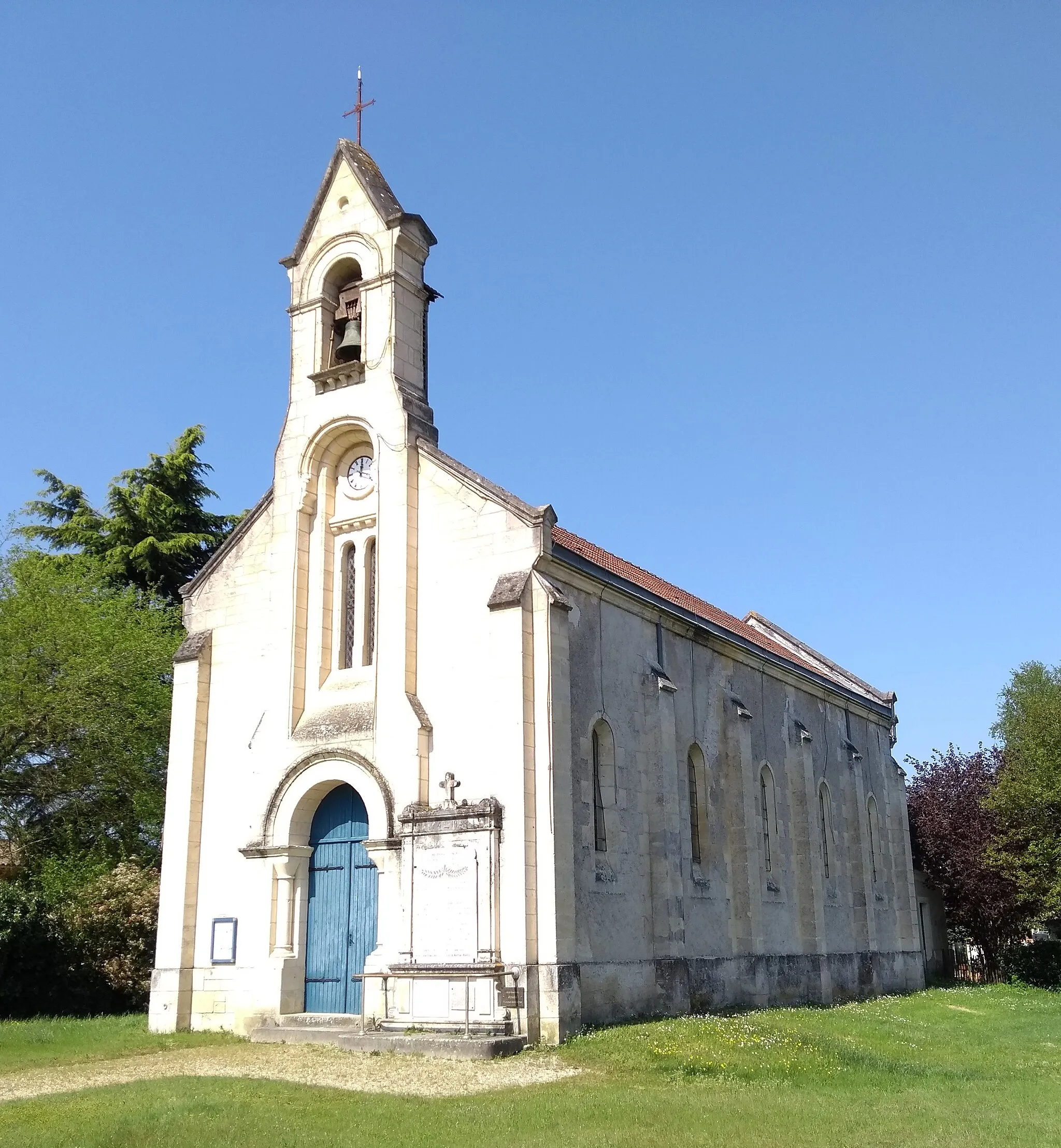 Photo showing: Église de Villagrains