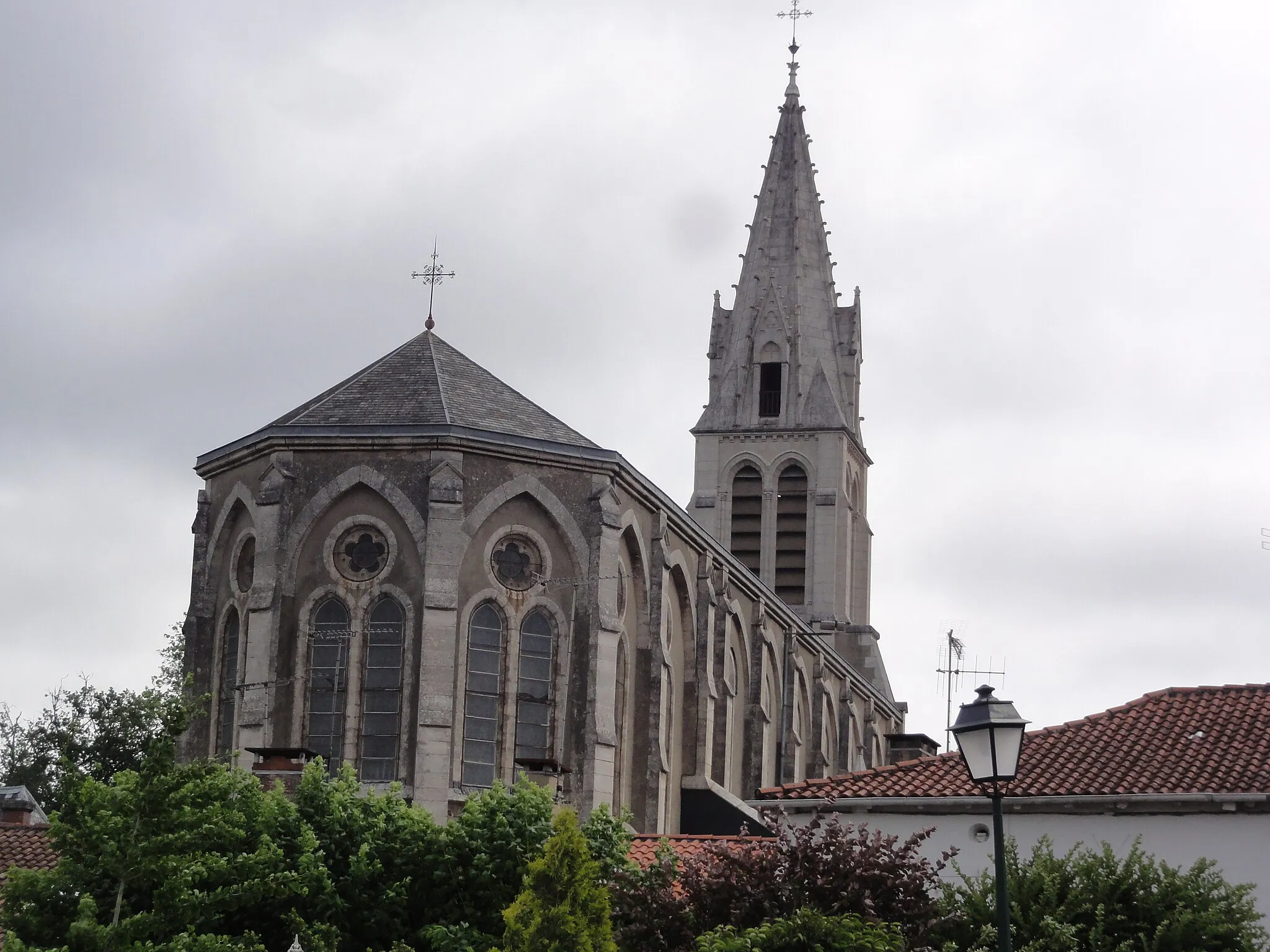 Photo showing: Soustons (Landes) église, chevet