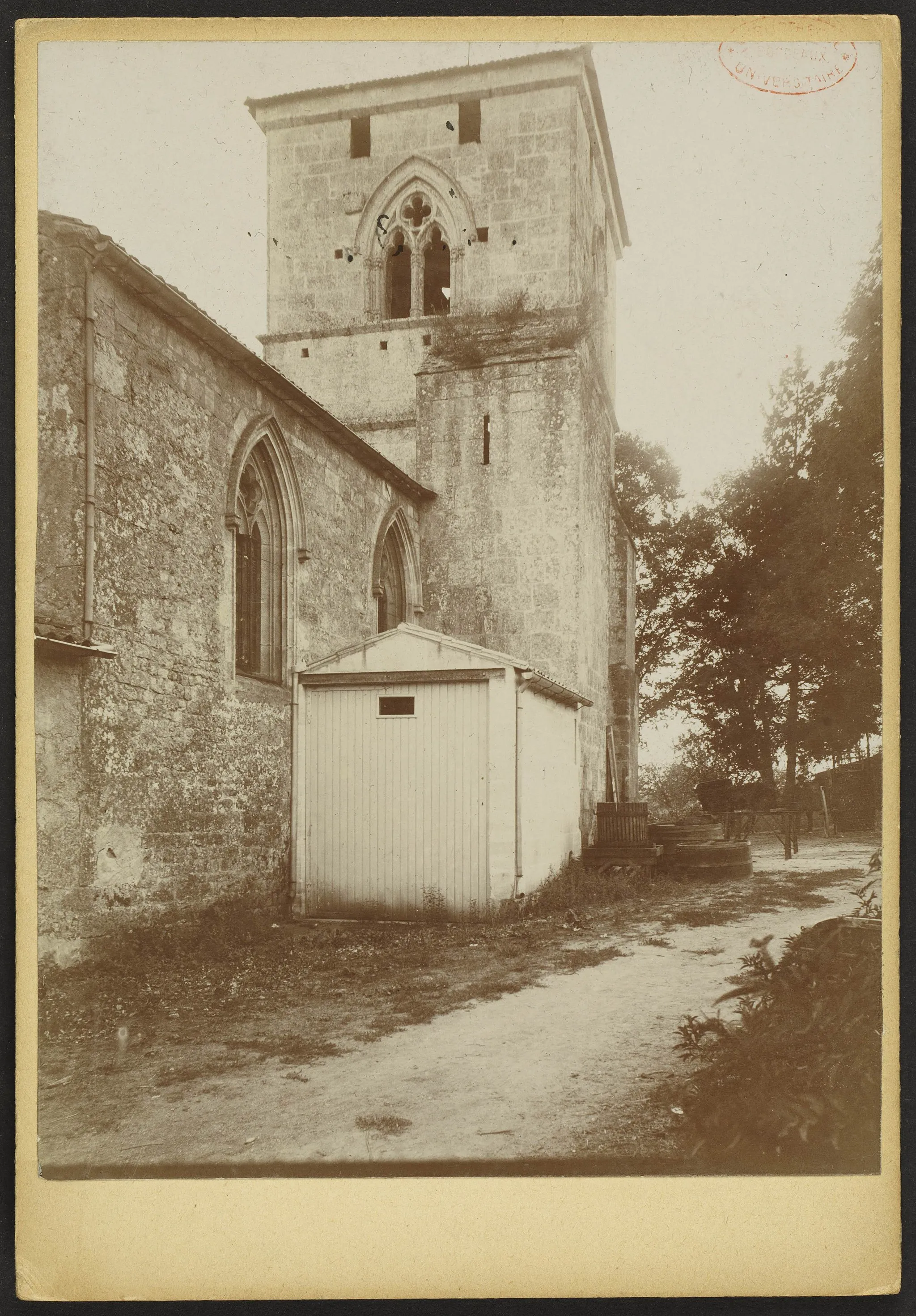 Photo showing: Eglise de Saint-Ciers-de-Canesse; Cocher