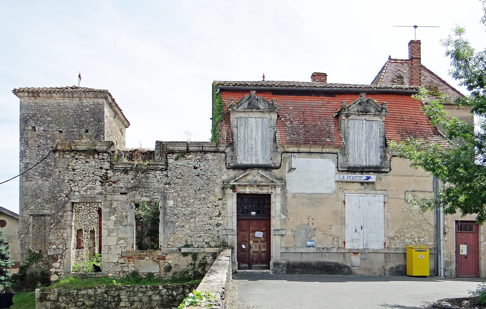 Photo showing: Barbaste - Château de Barbaste