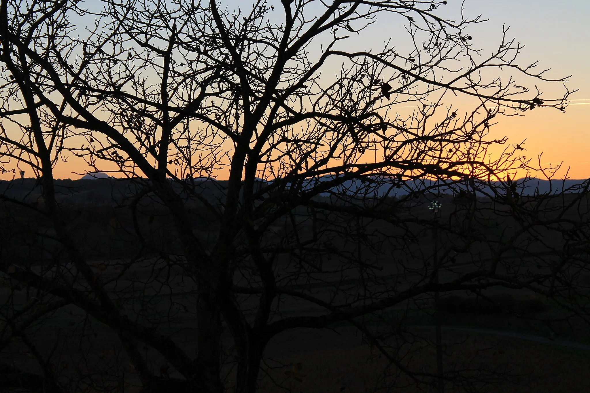 Photo showing: Sunset in Mons in Autumn