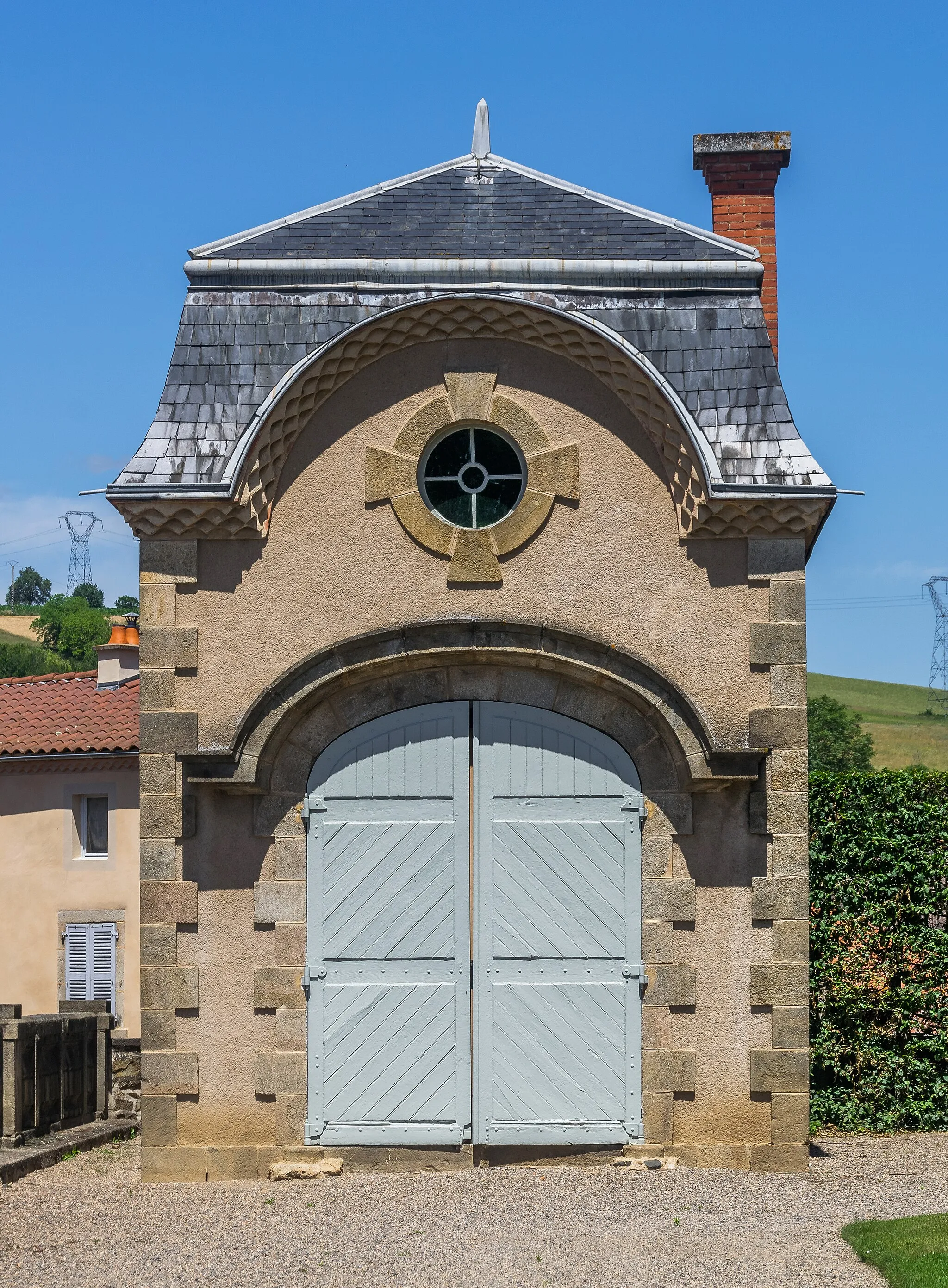 Photo showing: This building is classé au titre des monuments historiques de la France. It is indexed in the base Mérimée, a database of architectural heritage maintained by the French Ministry of Culture, under the reference PA00092234 .