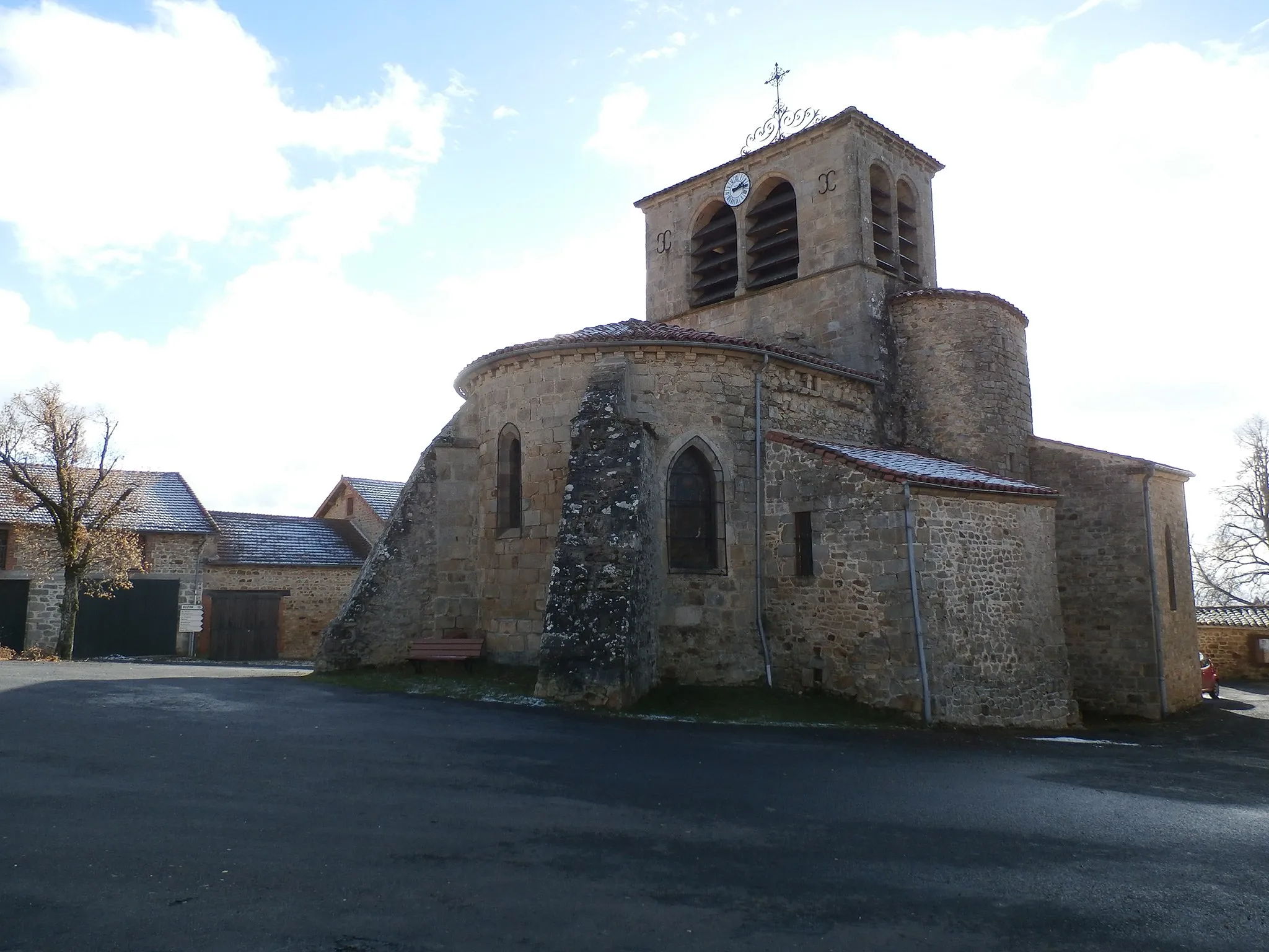 Photo showing: This building is indexed in the base Mérimée, a database of architectural heritage maintained by the French Ministry of Culture, under the reference PA00092648 .