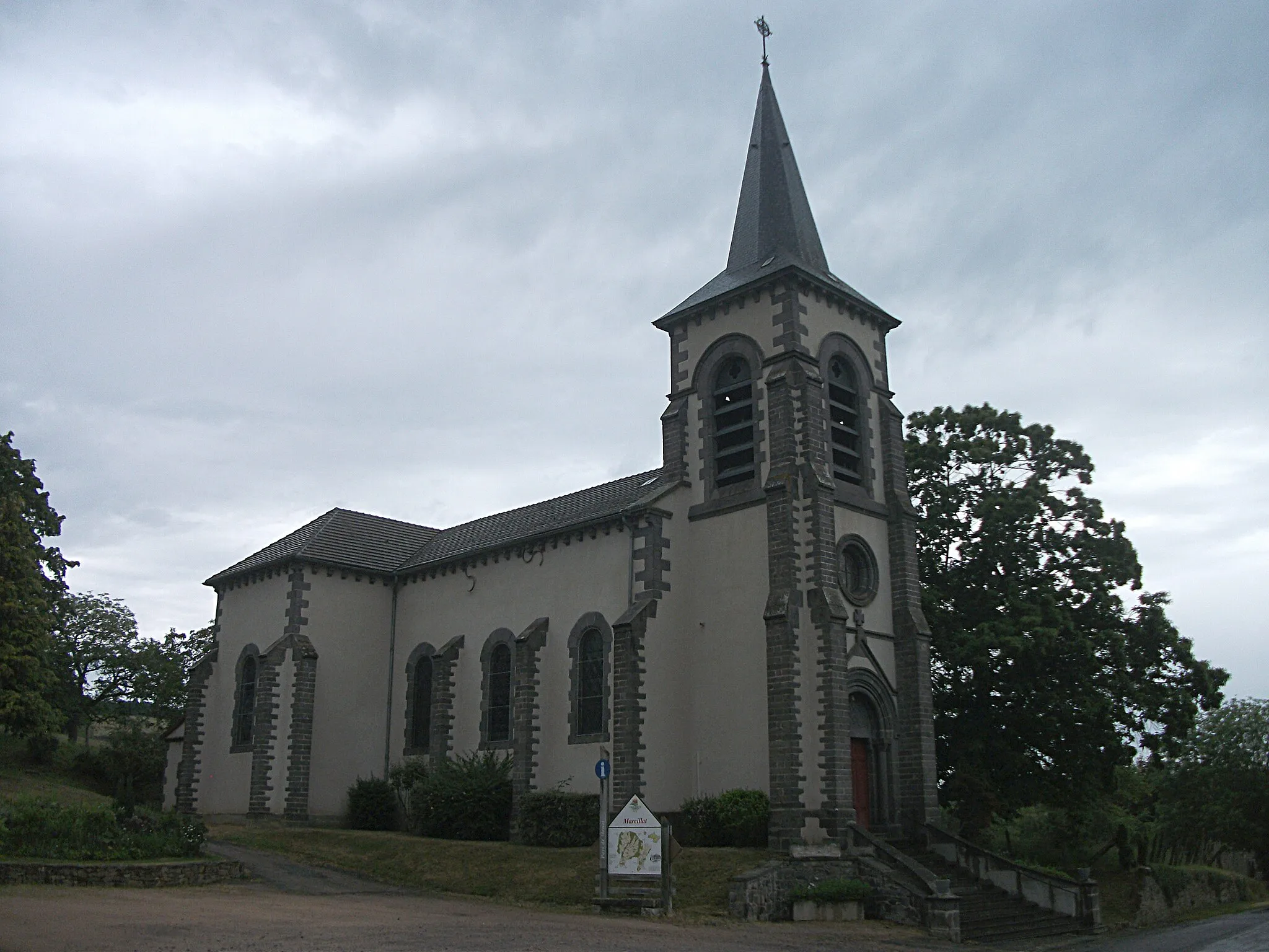 Photo showing: Church of Marcillat, Puy-de-Dôme, Auvergne-Rhône-Alpes, France. [18490]
