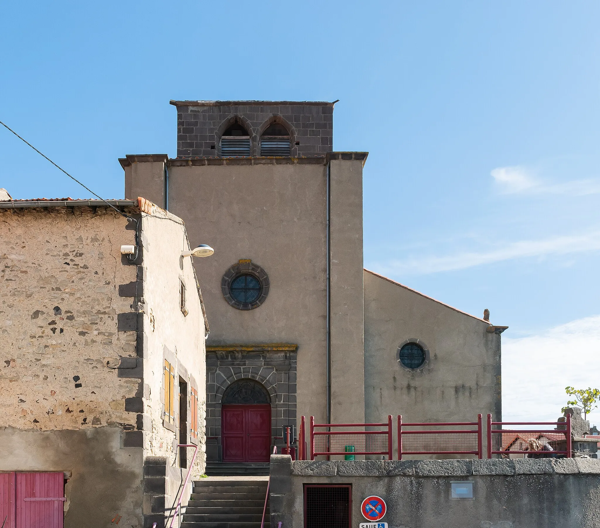 Photo showing: Saint Bonitus church in Saint-Bonnet-près-Riom, Puy-de-Dôme, France