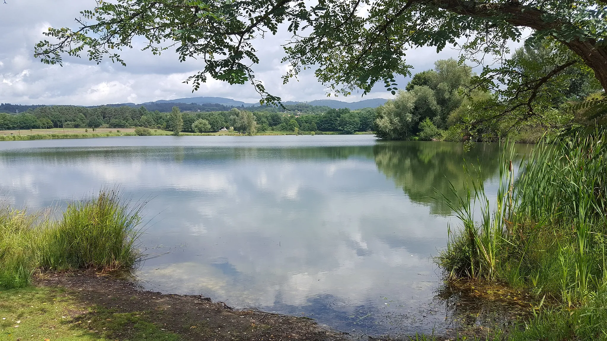 Photo showing: Base de loisirs ILOA Les Rives de Thiers