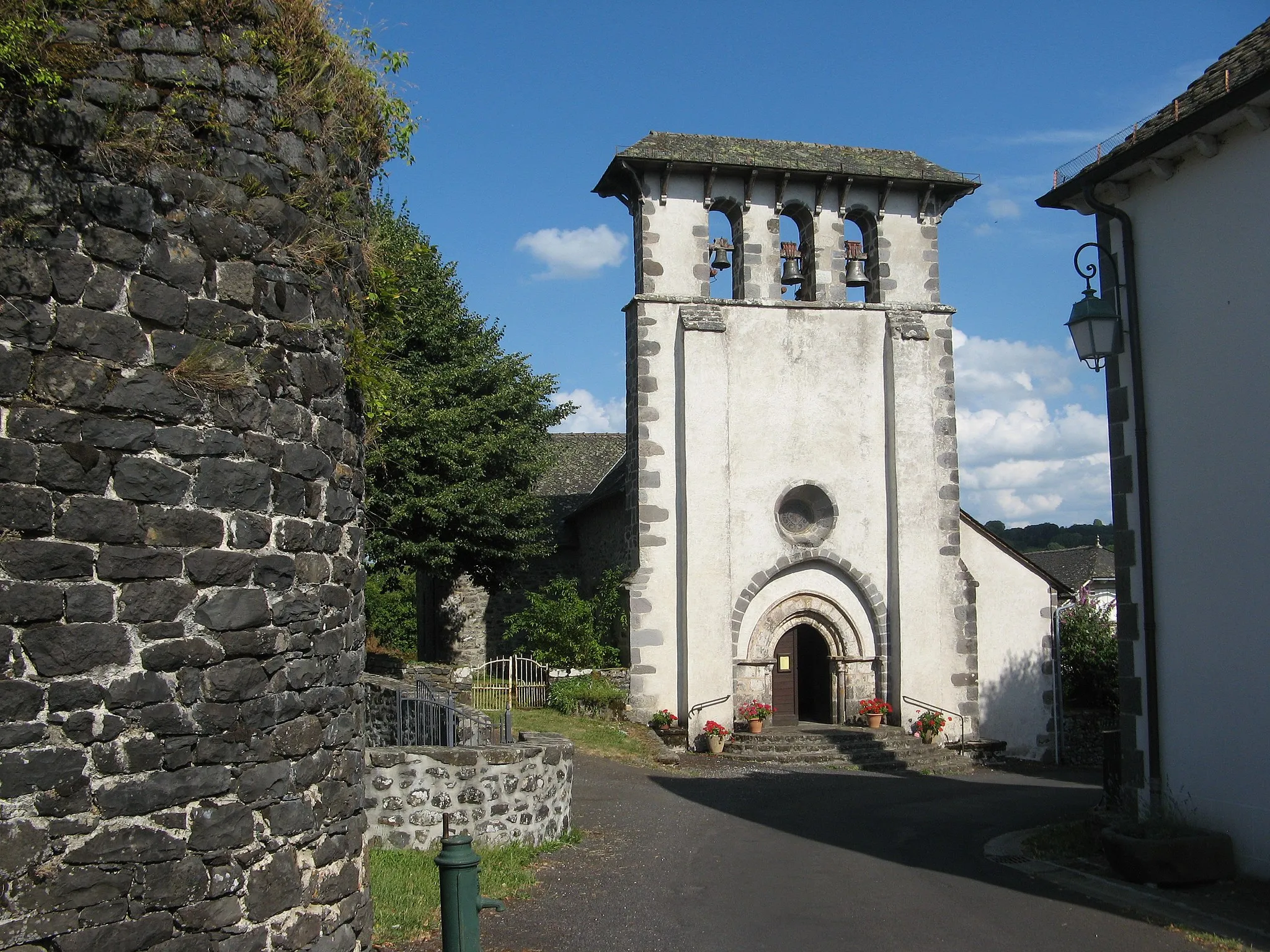 Photo showing: Escorailles, église, façade