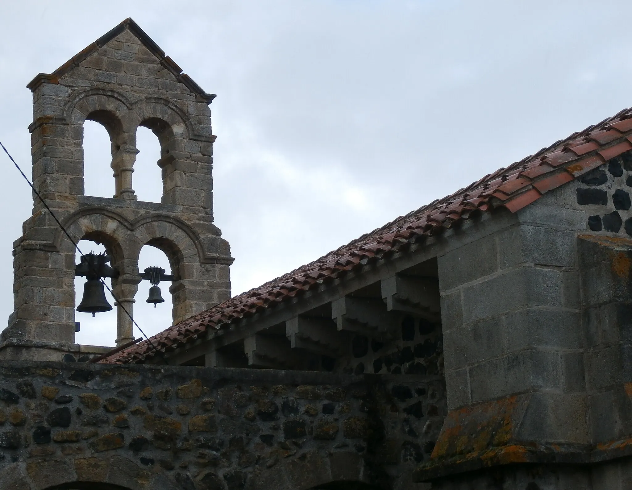 Photo showing: This building is indexed in the base Mérimée, a database of architectural heritage maintained by the French Ministry of Culture, under the reference PA00092127 .