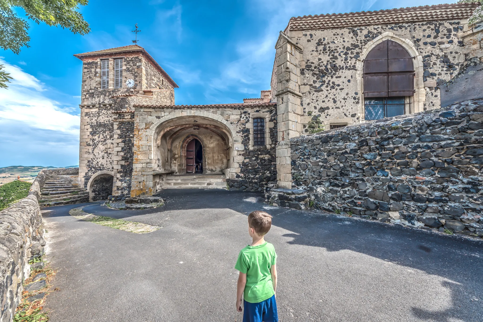 Photo showing: 500px provided description: Usson conserve quelques vestiges de la triple enceinte de l'ancienne forteresse, mais ?galement des demeures des xve et xvie si?cles, ainsi que l??glise Saint Maurice (XIV?me si?cle) ,?difice mi-roman mi-gothique, d'o? l'on jouit d'un panorama exceptionnel, l'?glise Saint-Maurice renferme un int?ressant mobilier dont un retable du 17?me si?cle et surtout une Crucifixion Renaissance.
.

Usson preserves some vestiges of the triple enclosure of the old fortress, but also of the mansions of the fifteenth and sixteenth centuries, as well as the church of the XIVth century, mid-Romanesque and Gothic edifice, an exceptional panorama, the Saint-Maurice church contains an interesting furniture including a 17th century altarpiece and especially a Renaissance Crucifixion. [#landscape ,#nature ,#travel ,#tourism ,#beautiful ,#cute ,#love ,#child ,#history ,#france ,#traveler ,#photography ,#auvergne ,#voyage ,#mahe ,#animation ,#tourisme ,#histoire ,#photooftheday ,#picoftheday ,#puydedome ,#usson ,#oldstones ,#saintmaurice ,#liveyourdream ,#lookmom ,#manalyss ,#animatedimages ,#auvergnetourisme ,#paysdissoire]