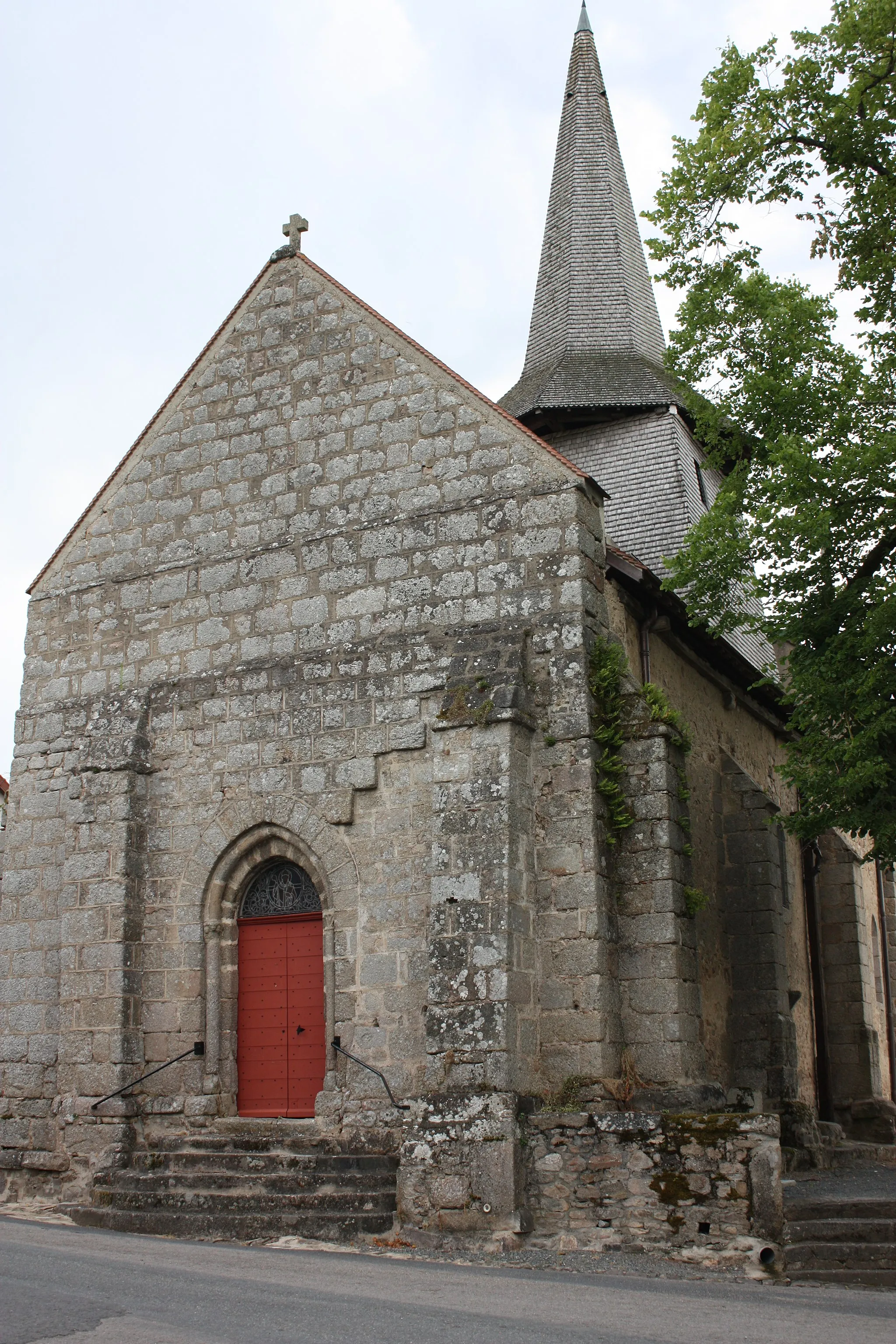 Photo showing: Nouhant - Eglise Saint-Martin
Façade Ouest