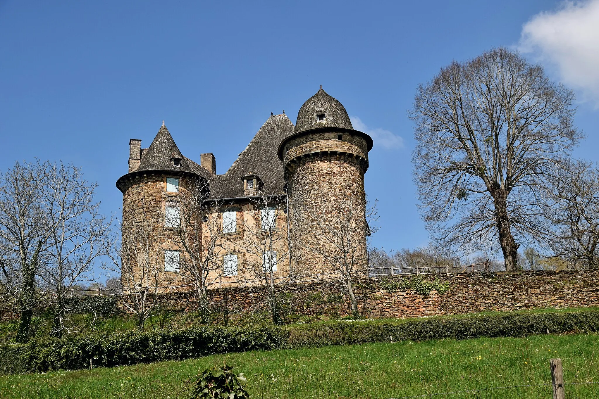 Photo showing: This building is classé au titre des monuments historiques de la France. It is indexed in the base Mérimée, a database of architectural heritage maintained by the French Ministry of Culture, under the reference PA00094037 .