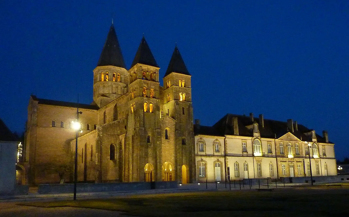 Photo showing: Basilique de nuit