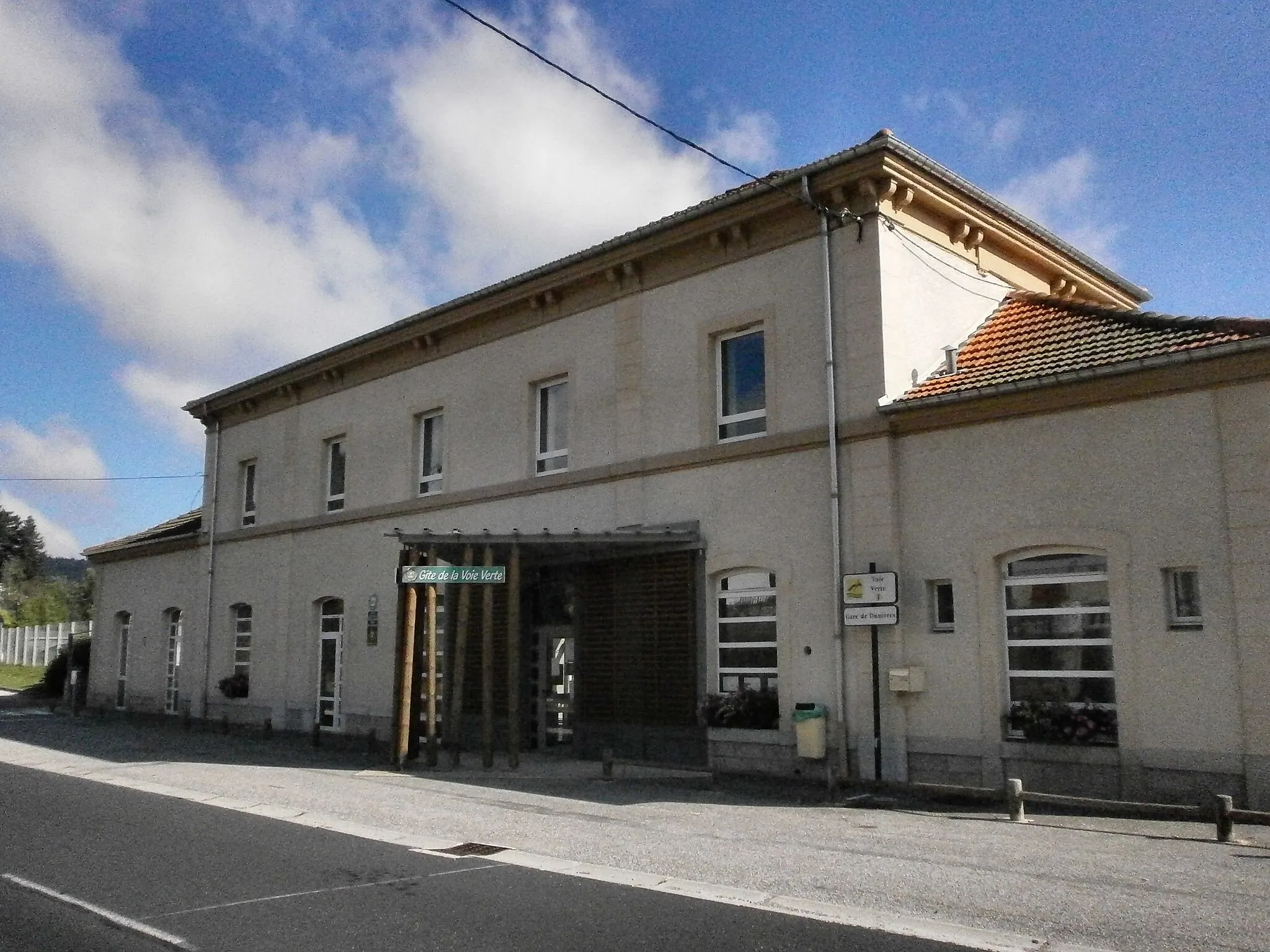 Photo showing: église Saint Martin