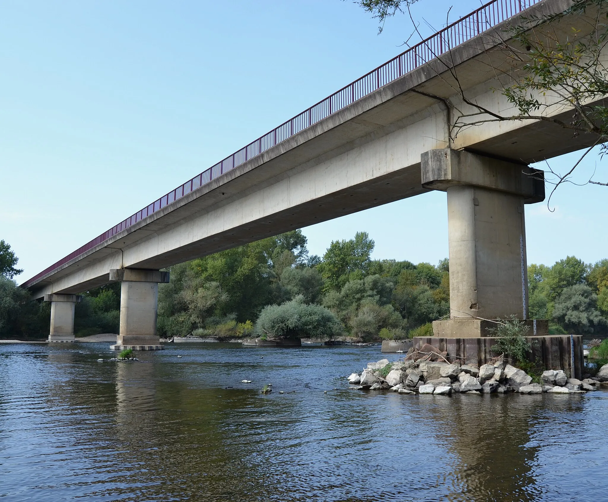 Photo showing: Pont d'Imphy