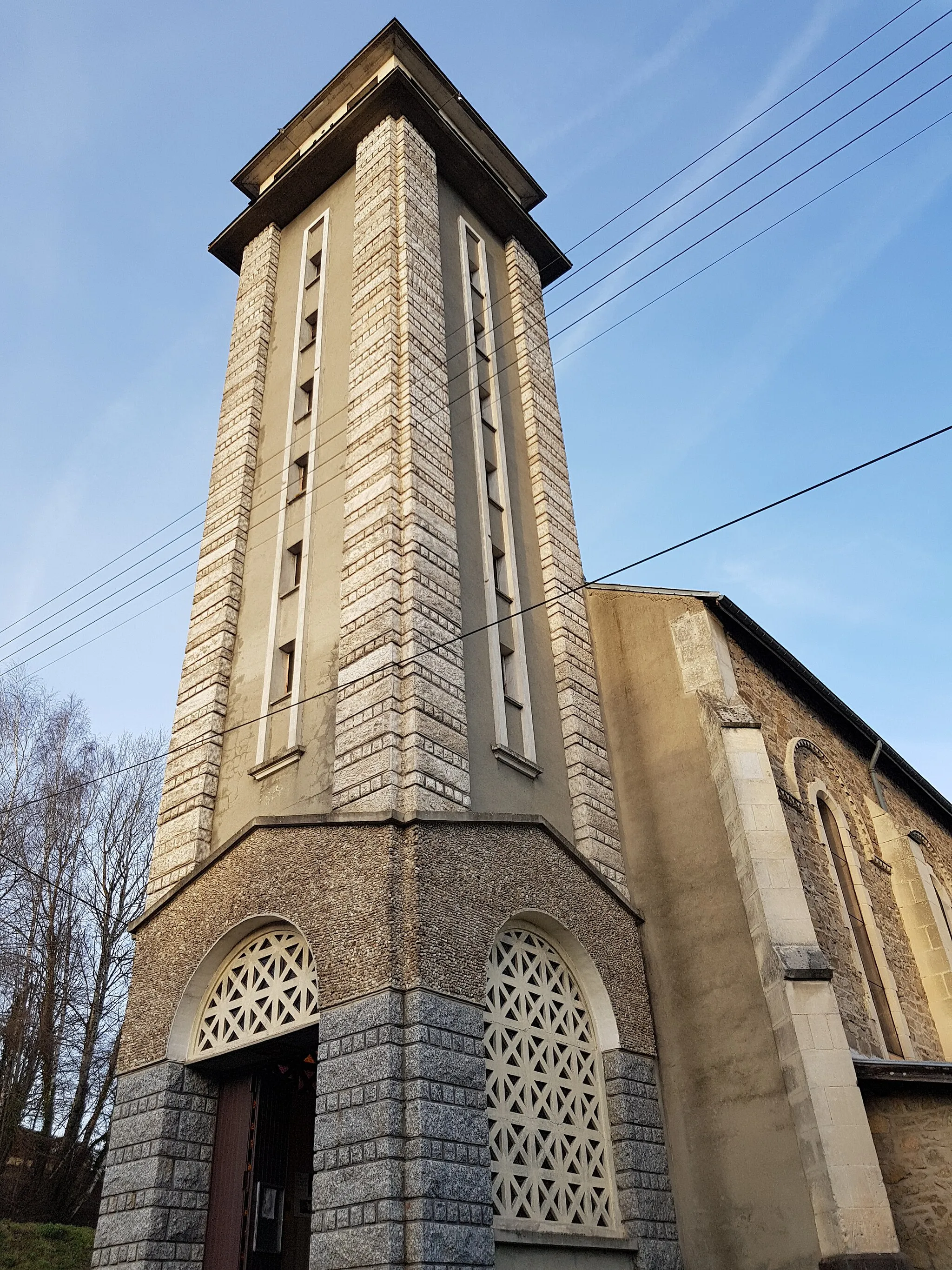 Photo showing: église de la Monnerie