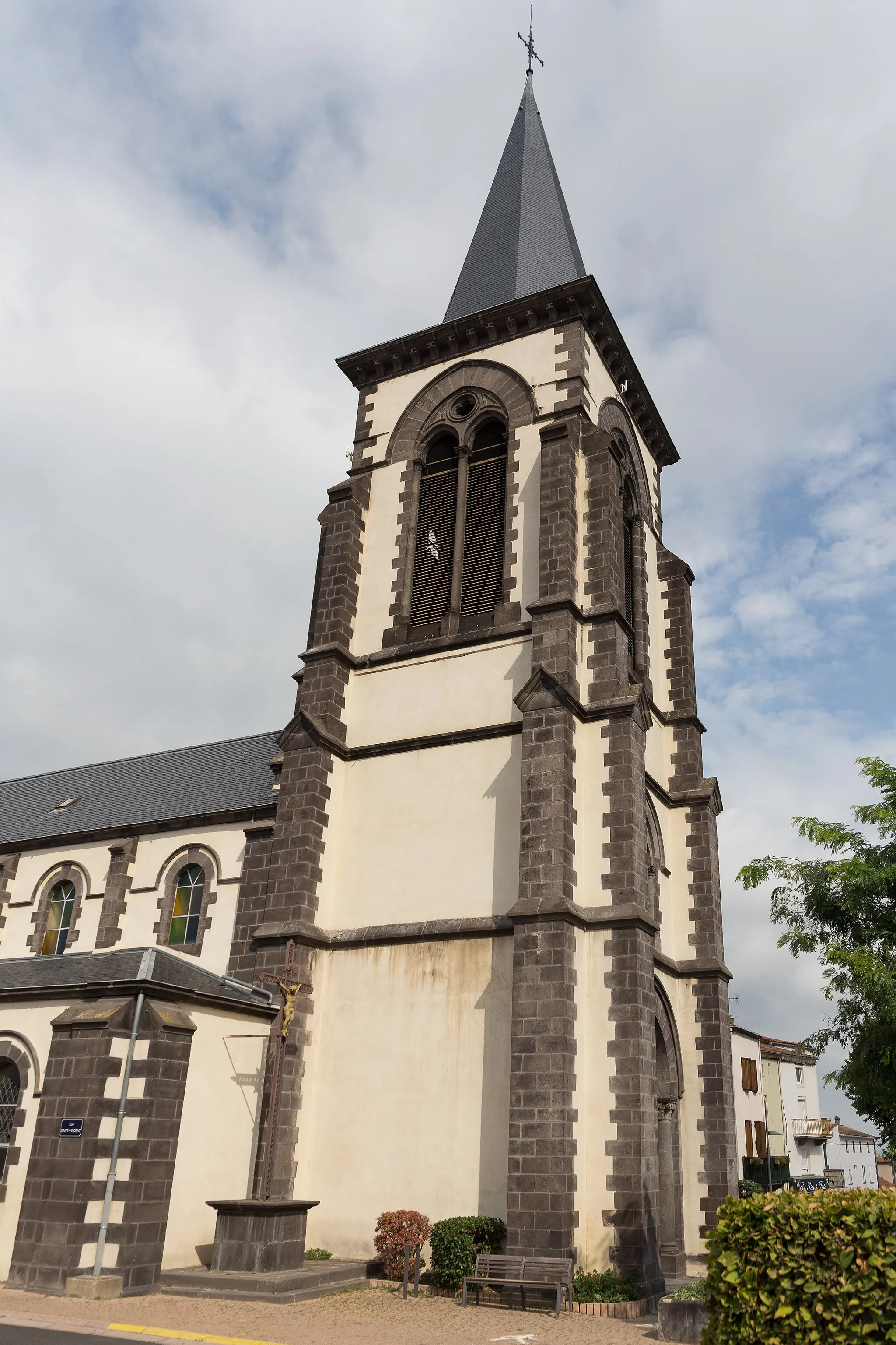 Photo showing: Église de l'Invention-de-Saint-Étienne à Lempdes.