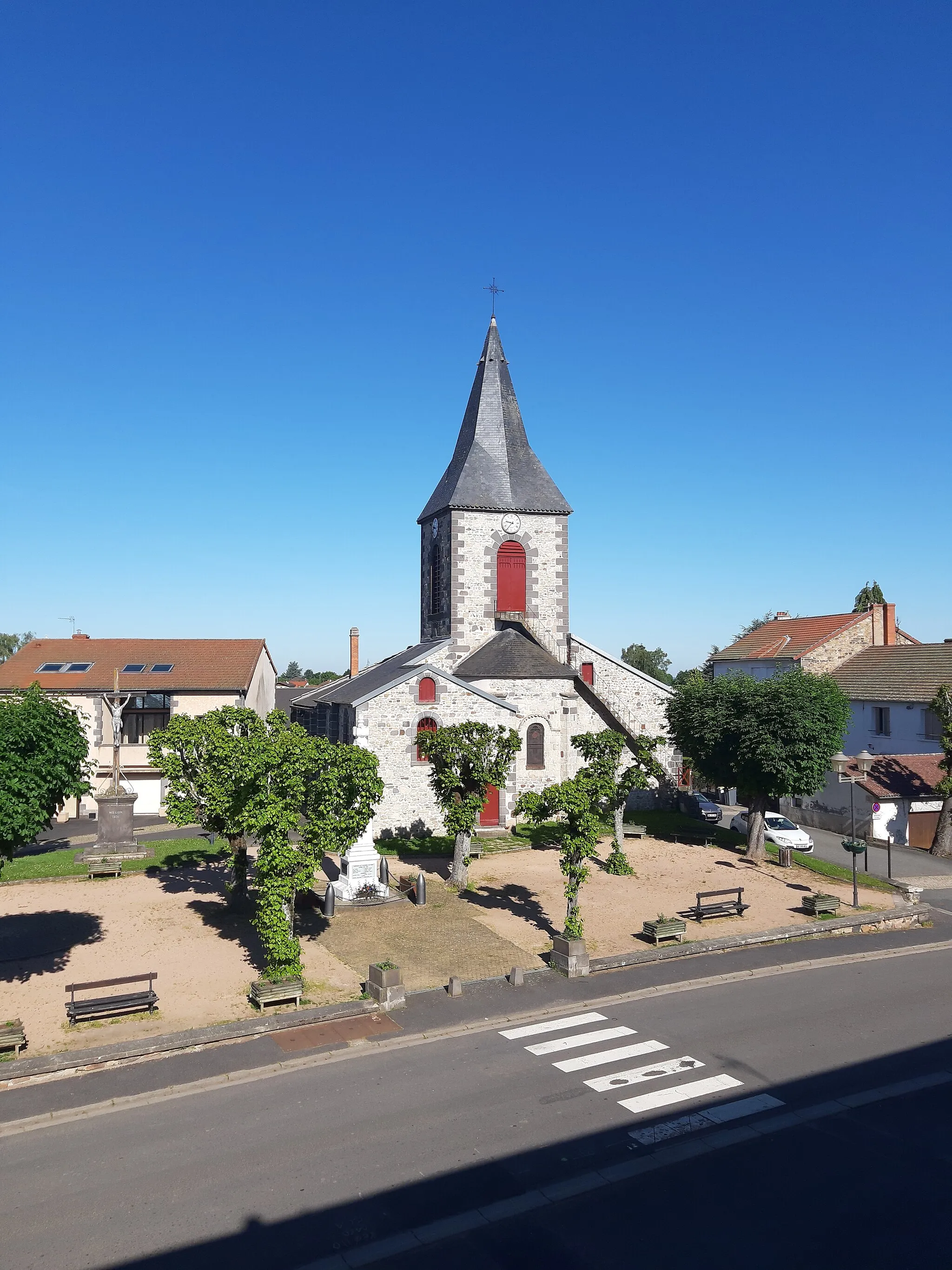 Photo showing: Place de l'église