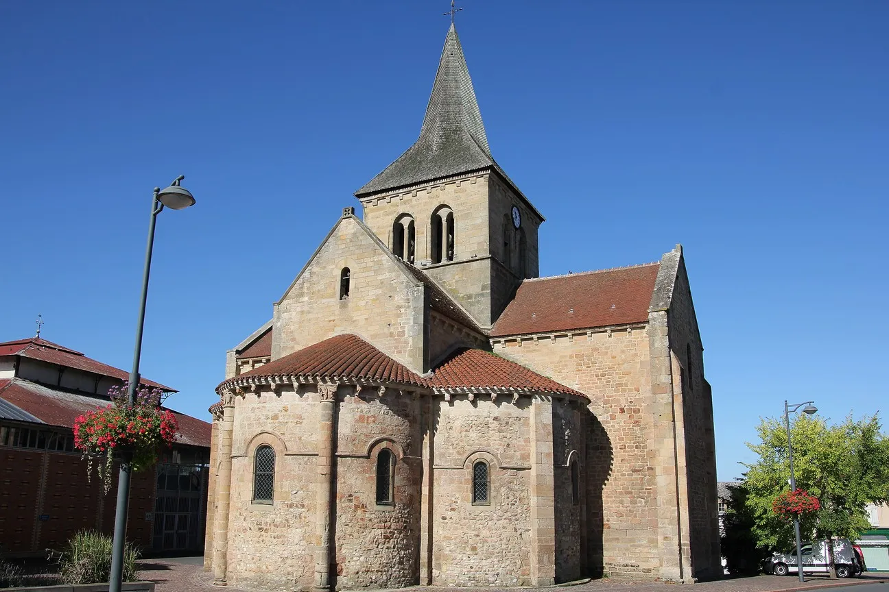 Photo showing: Lurcy Levis Eglise St Martin