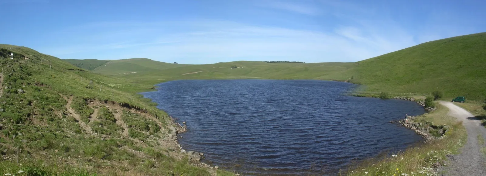 Photo showing: Lac de Saint-Alyre, Auvergne, Cézallier