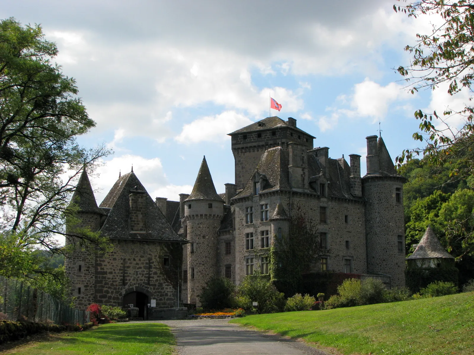 Photo showing: Schloss Pesteils, Polminhac, Cantal