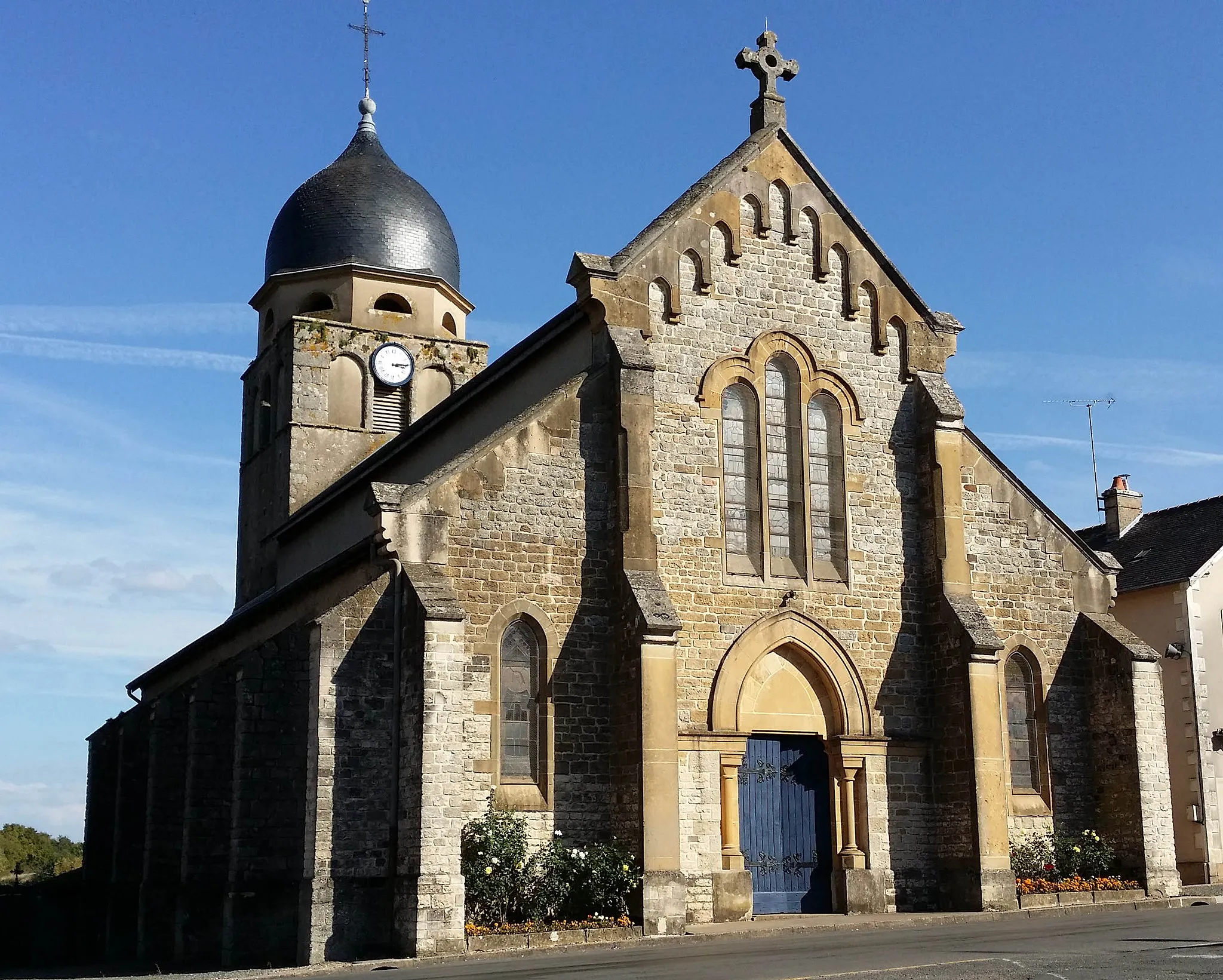 Photo showing: l'église Saint-Germain à Neuvy-Grandchamp