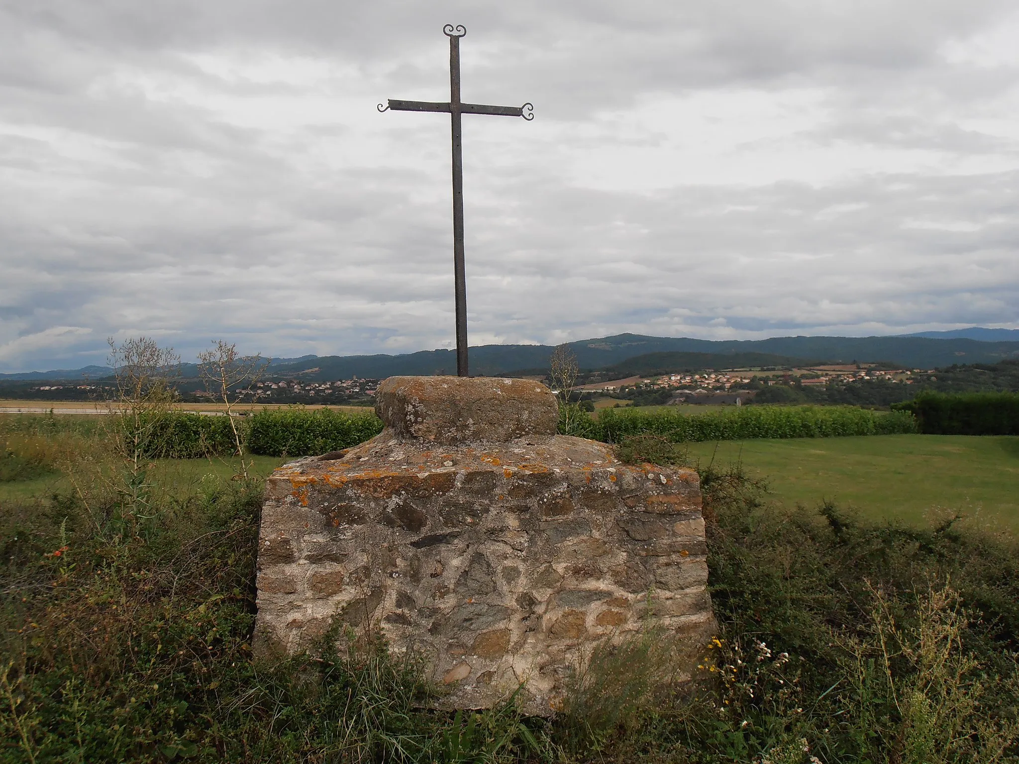 Photo showing: Site gallo-romain de la Croix de la Pierre (Inscrit Classé)