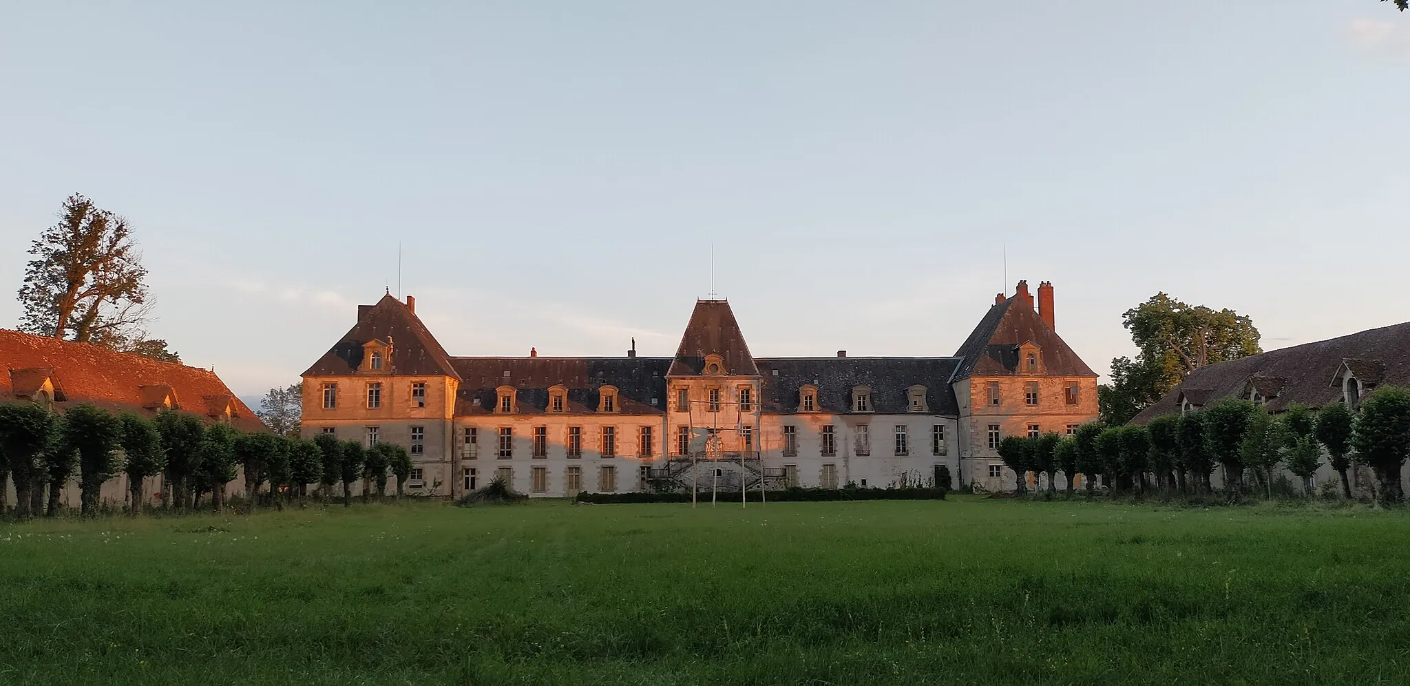 Photo showing: Château de Lévis en 2021. Crédit : Association du Château de Lévis