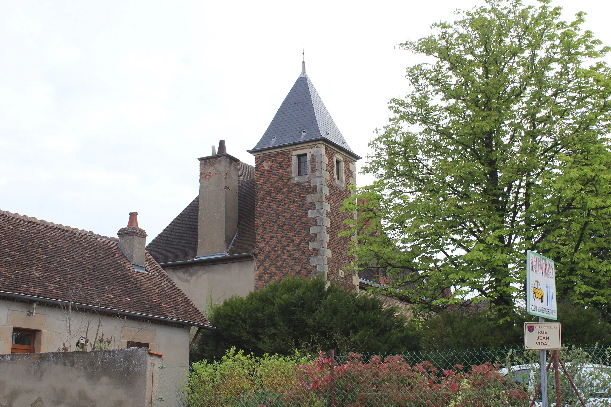 Photo showing: Château de Pouzeux, Yzeure.