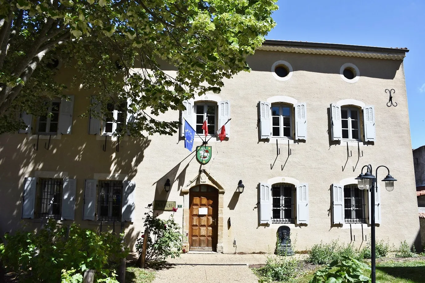 Photo showing: Ancienne mairie à Saint-Georges-sur-Allier, Puy de Dôme