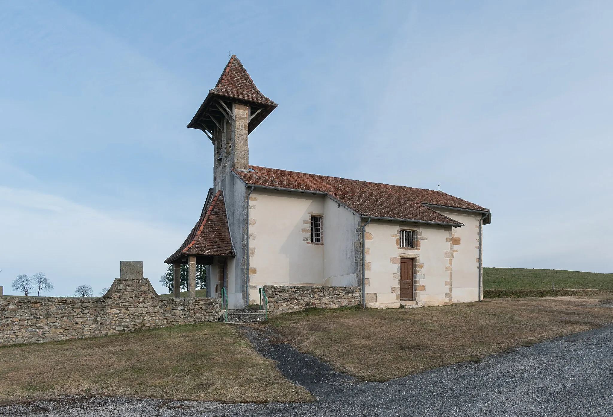 Photo showing: Saint Medard church in Saint-Médard-Nicourby, Lot, France