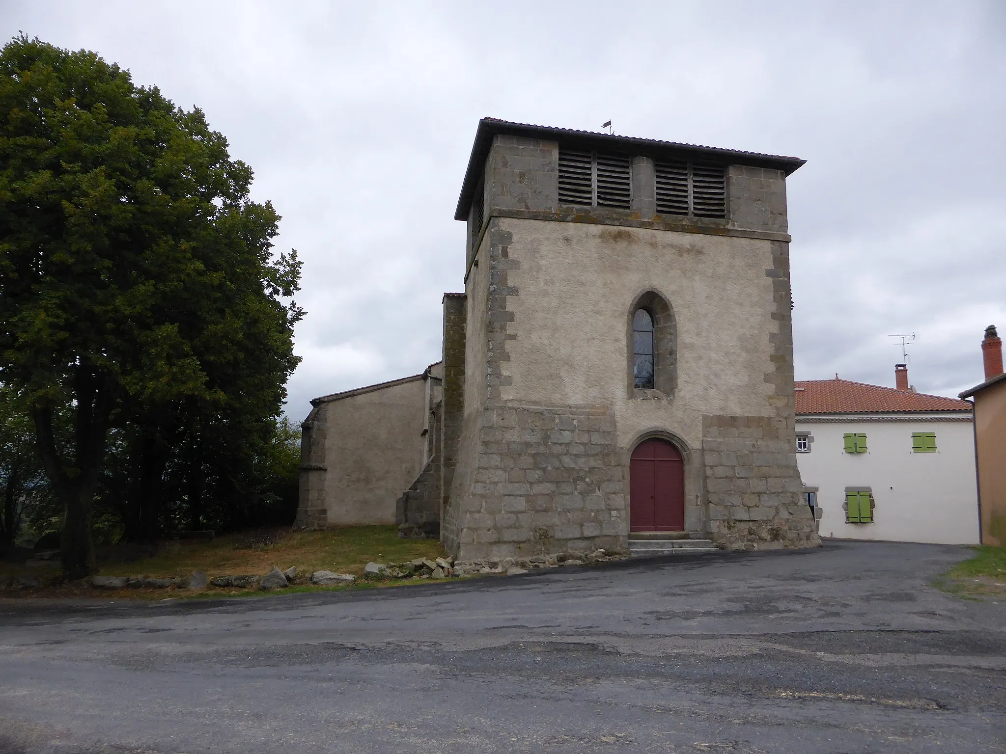 Photo showing: Église Saint-Barthélemy de Fayet-le-Château, dans le Puy-de-Dôme.