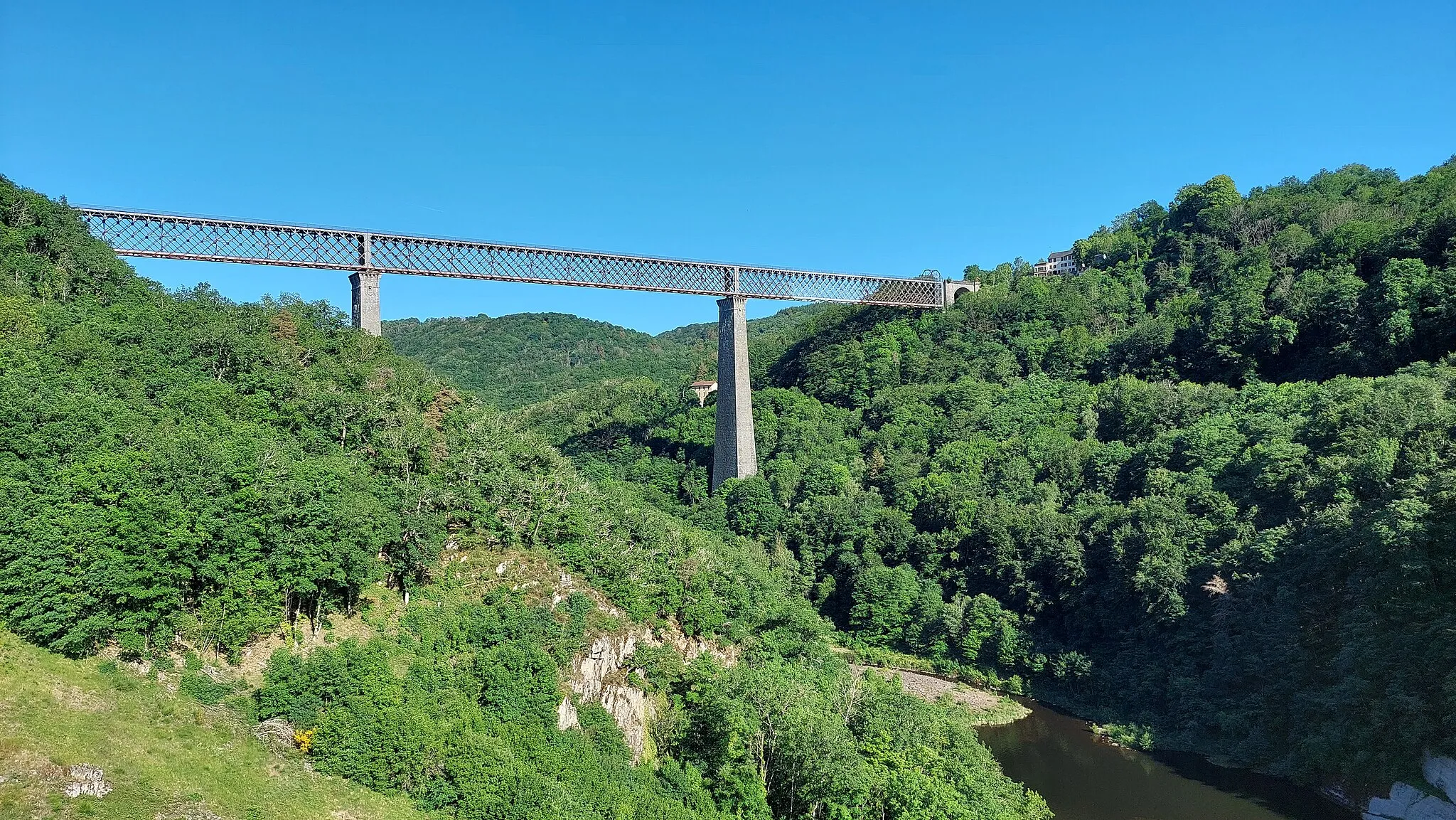 Photo showing: Viaduc des Fades vu depuis le barrage des Fades
