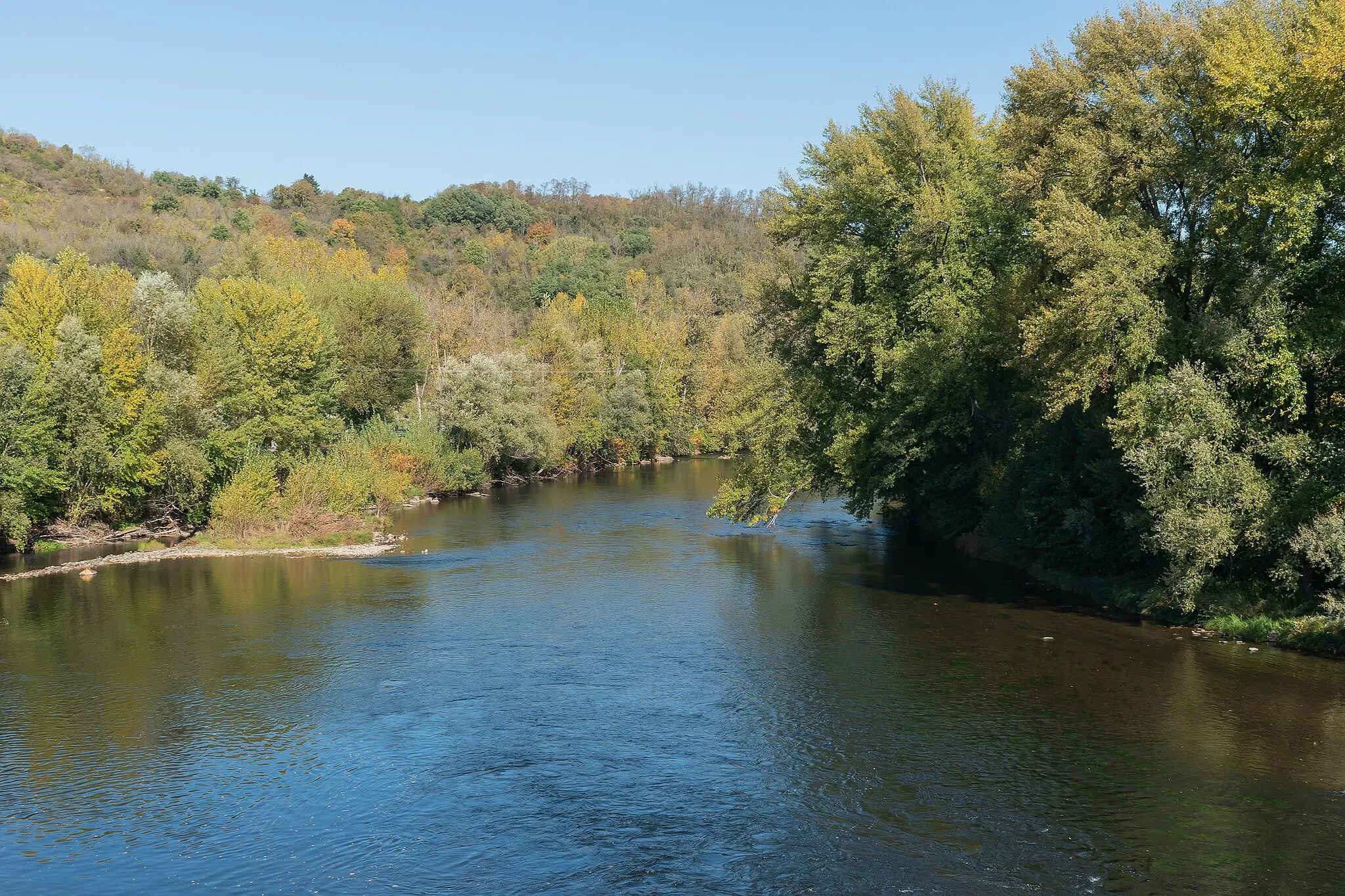 Photo showing: Allier river in Coudes, Puy-de-Dôme, France