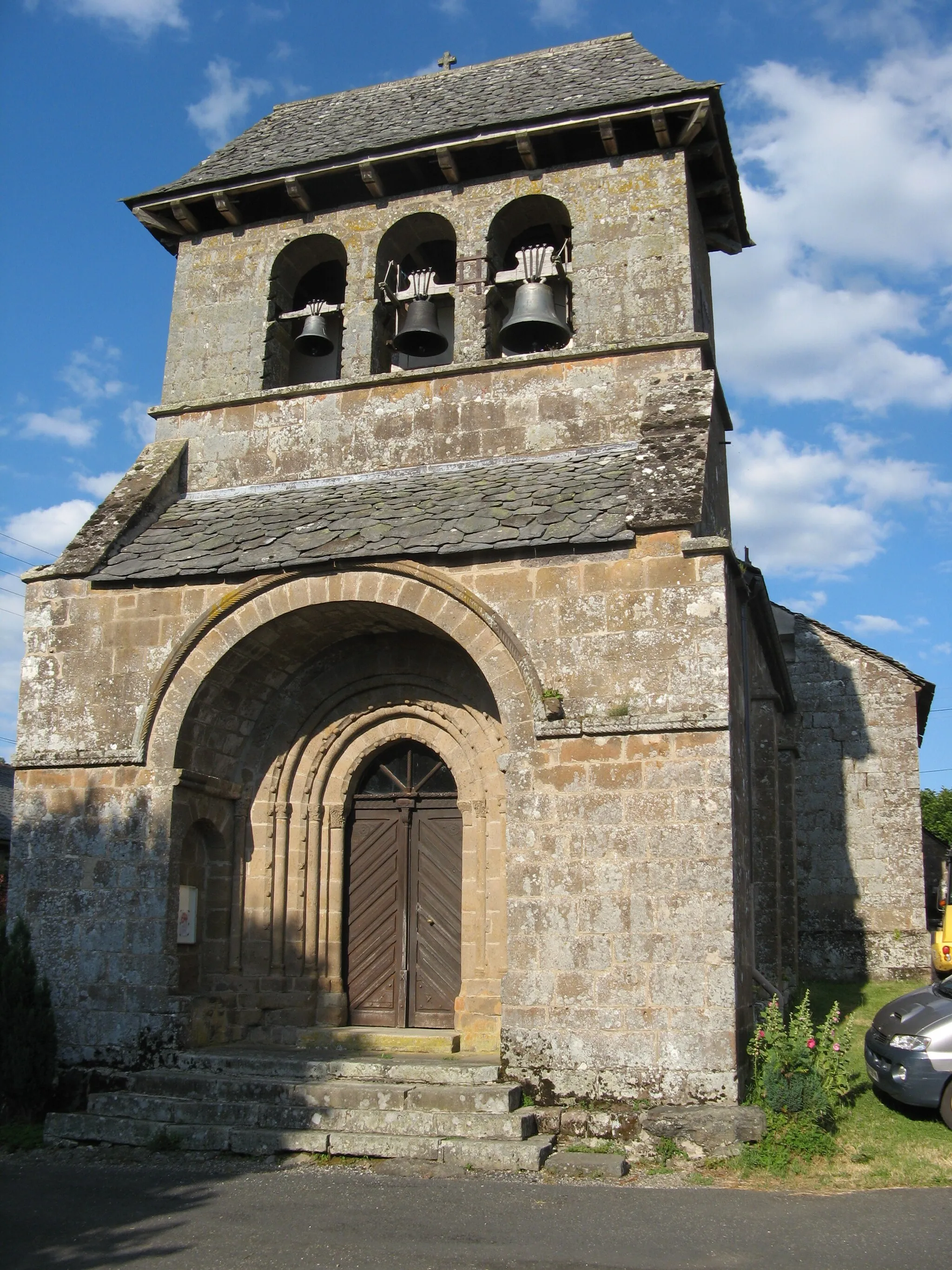 Photo showing: Le Monteil, Chastel-Marlhac, église Saint-Victor-et-Sainte-Madeleine.