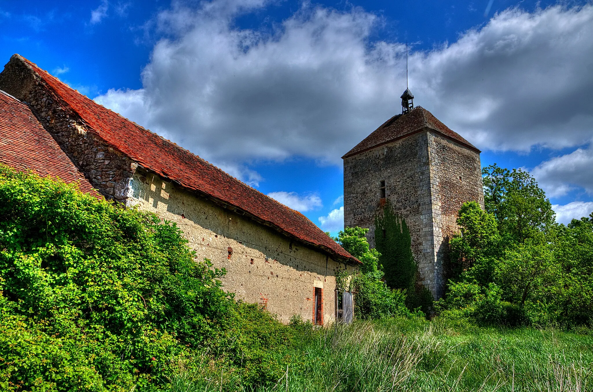 Photo showing: Donjon de Chenillat, XVème siècle, Cesset