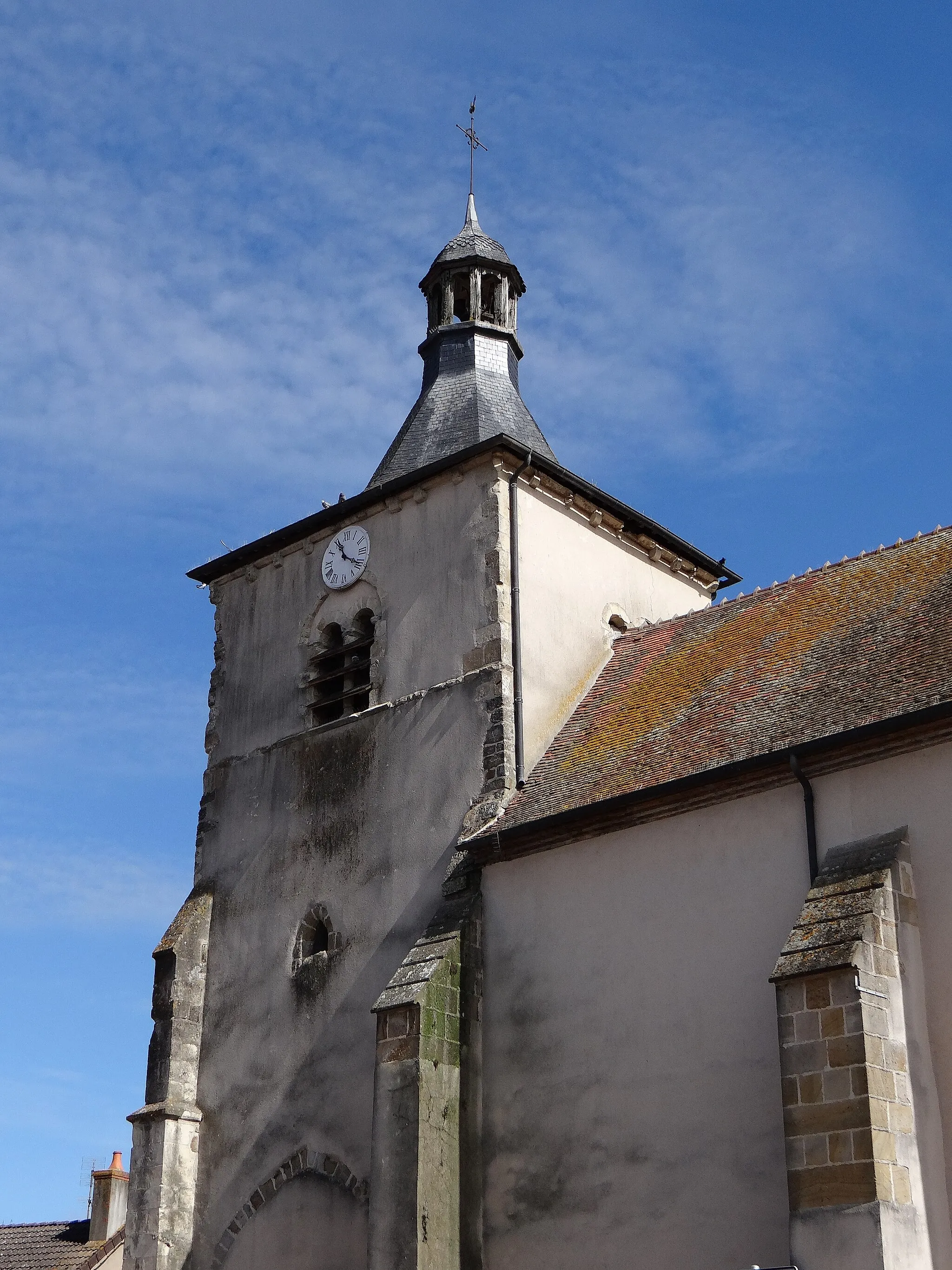 Photo showing: Church Saint-Hippolyte, Le Veurdre, Allier, France