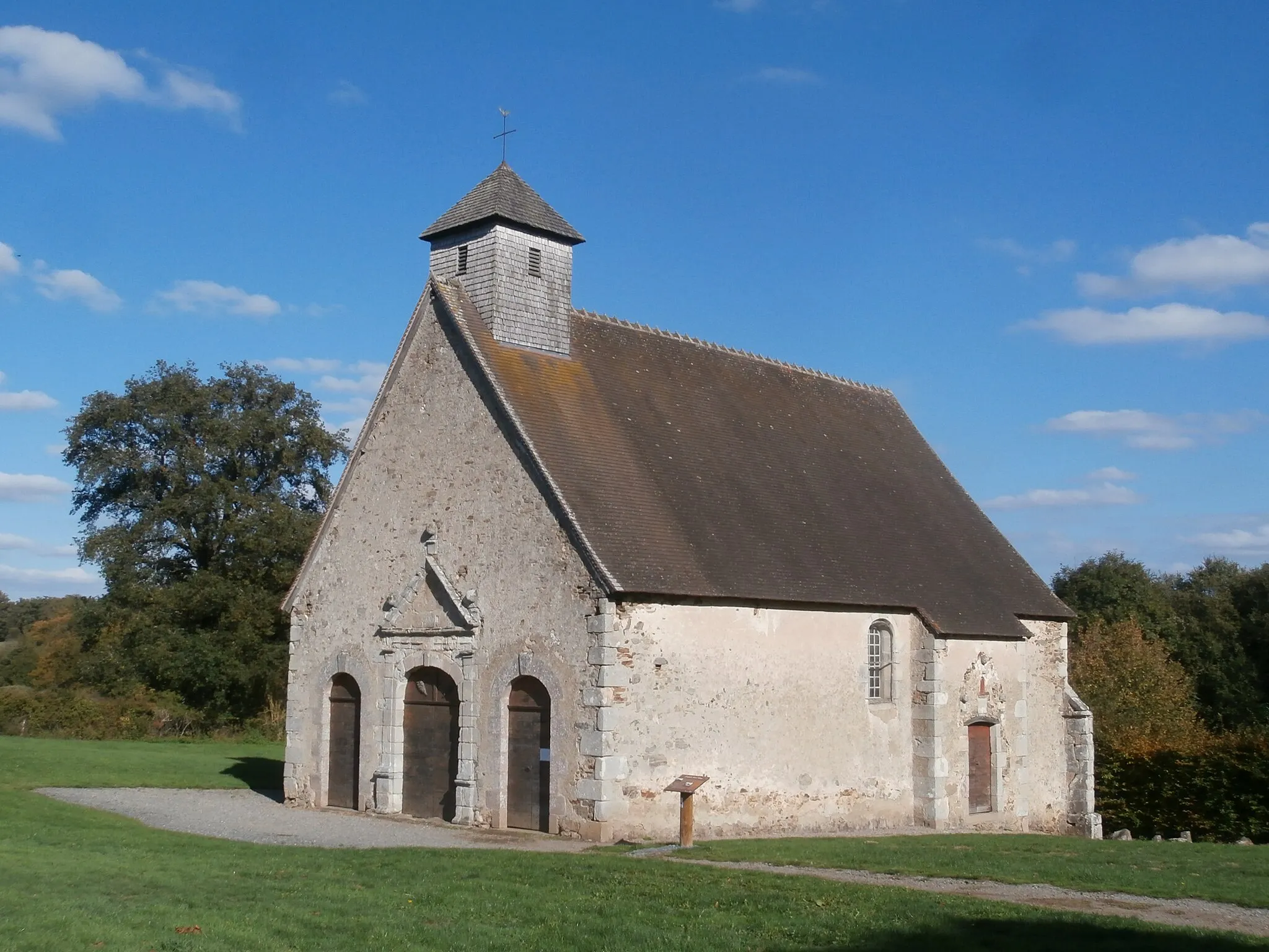 Photo showing: Chapelle Saint-Rémy de Saint-Sauvier du XVIIe siècle (commune de Saint-Sauvier dans le département de l'Allier)