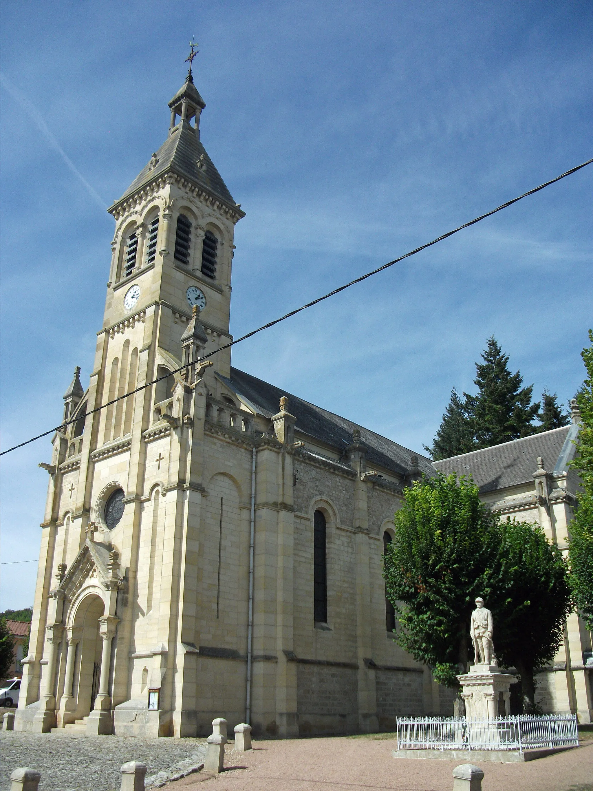 Photo showing: Church of Sanssat, Allier, Auvergne-Rhône-Alpes, France [11740]