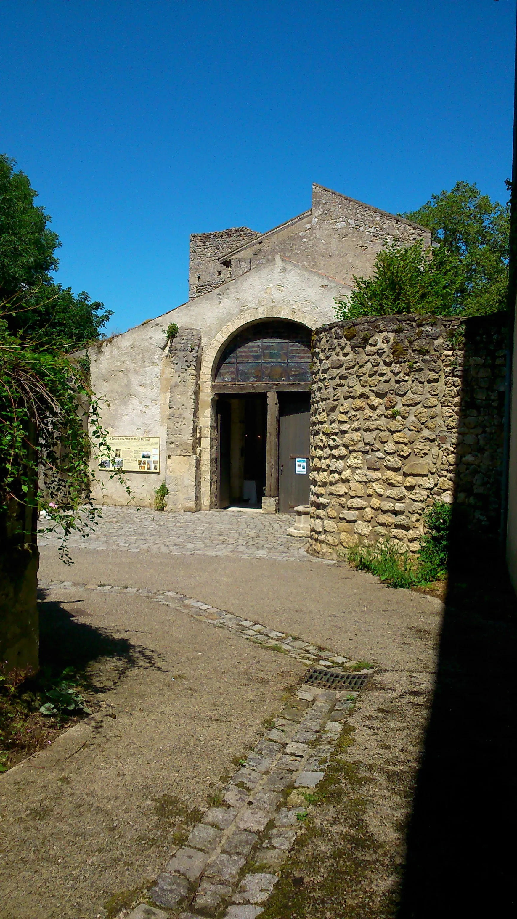 Photo showing: Église Notre-Dame-sur-l'Eau